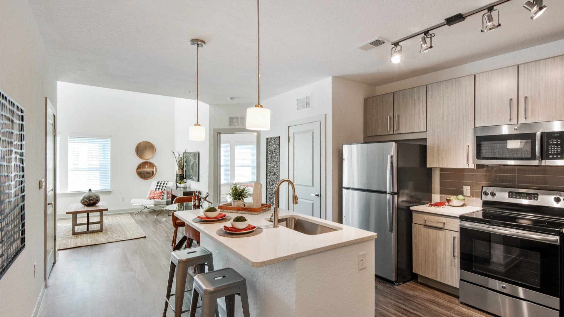 Grady Square Apartments 9 of 12