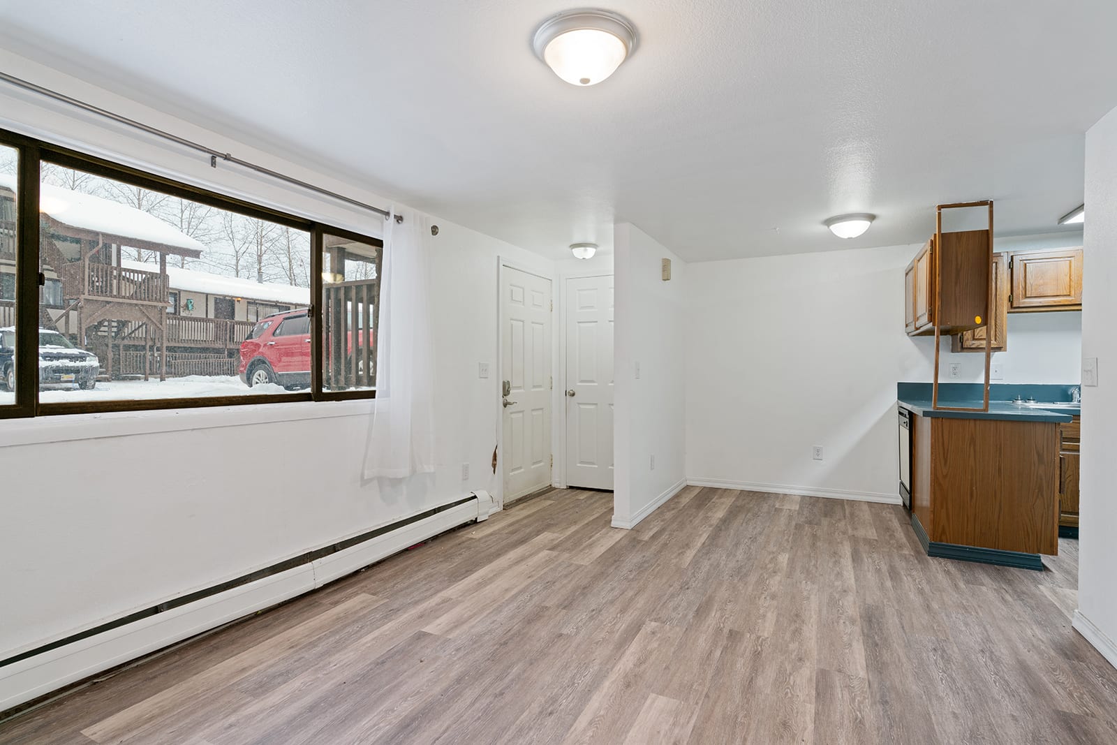 Eagle River, Alaska Apartments ReNew End Street