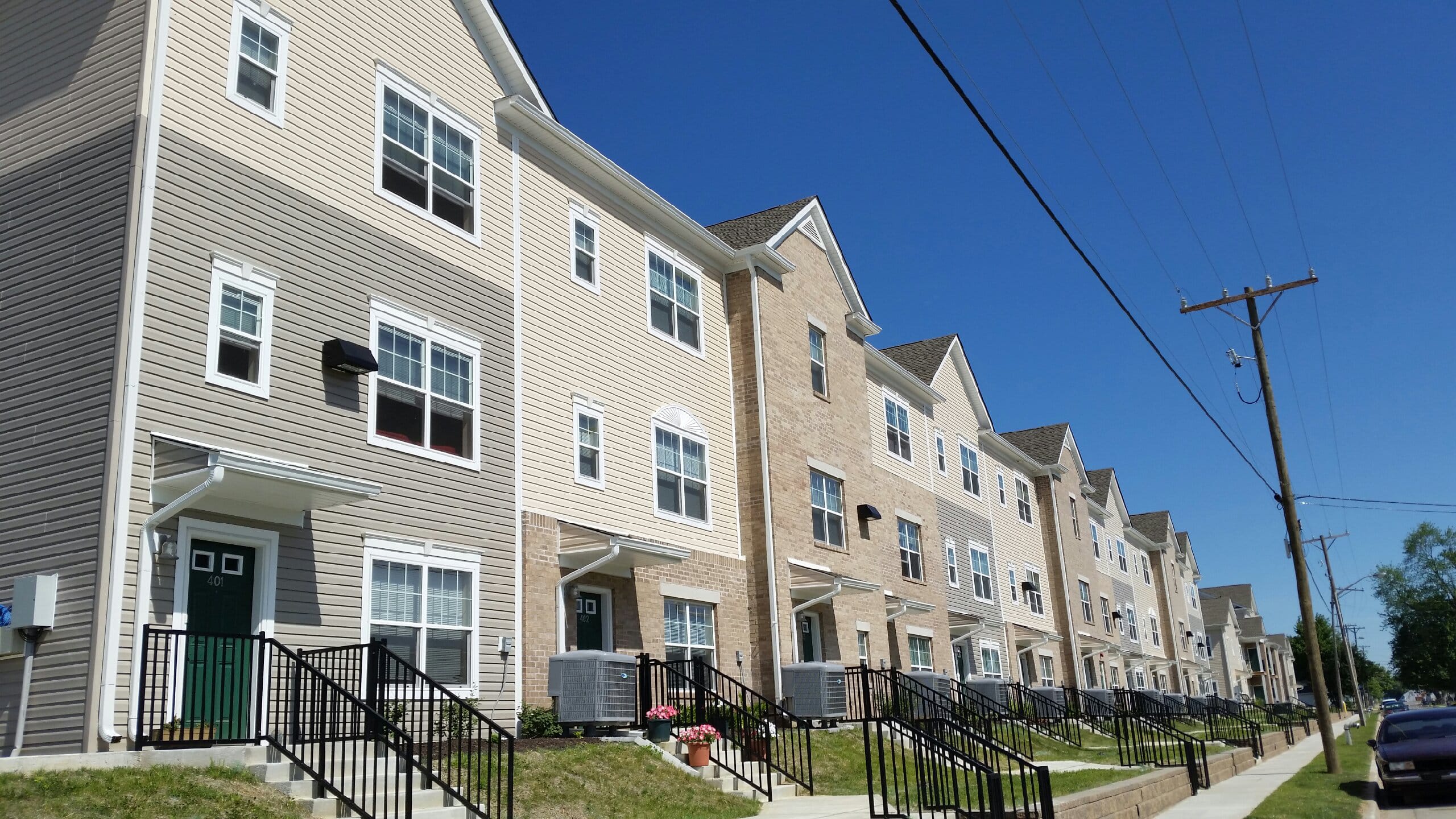Kingston Square
