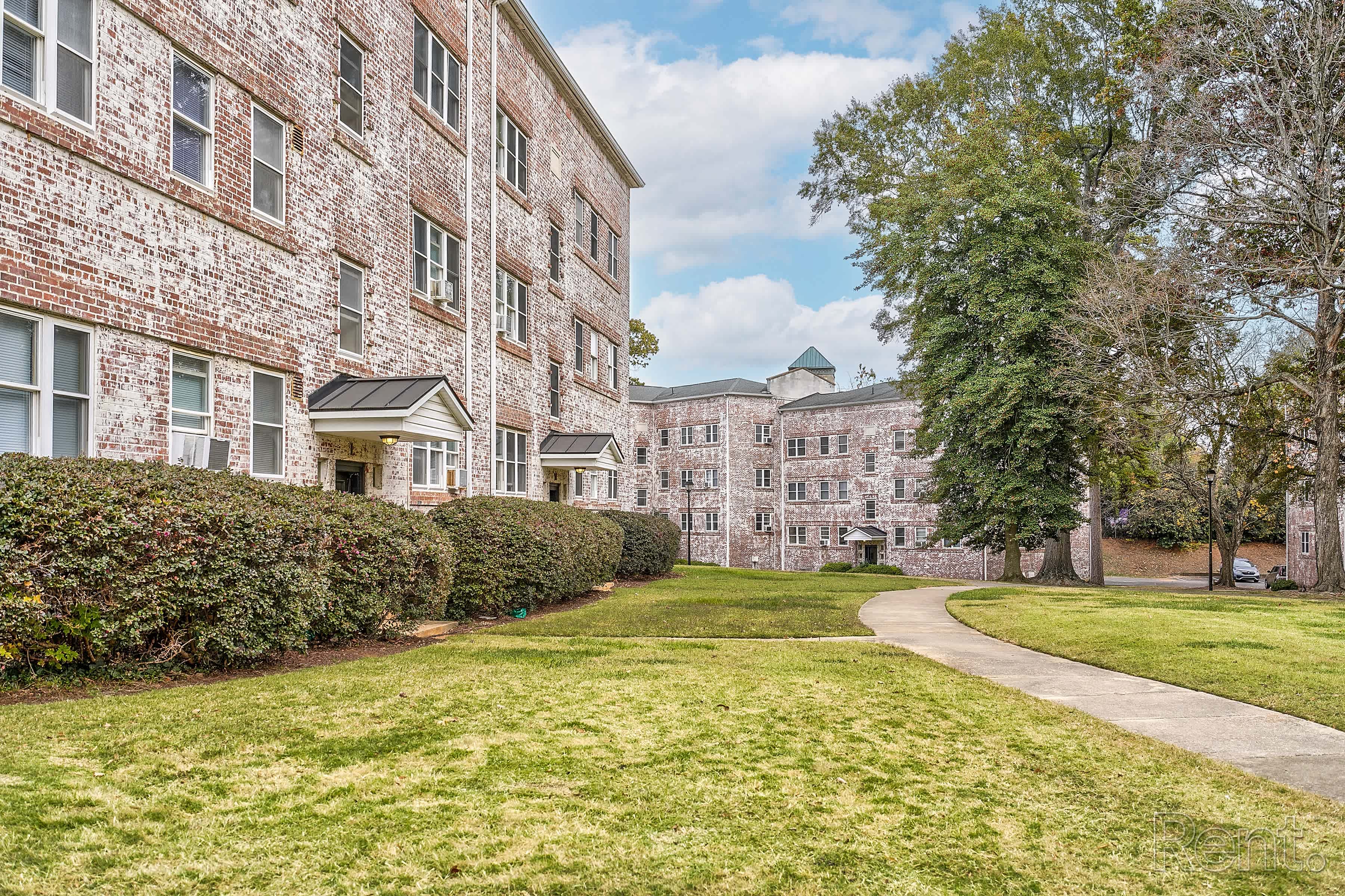 Shamrock Apartments 23 of 30