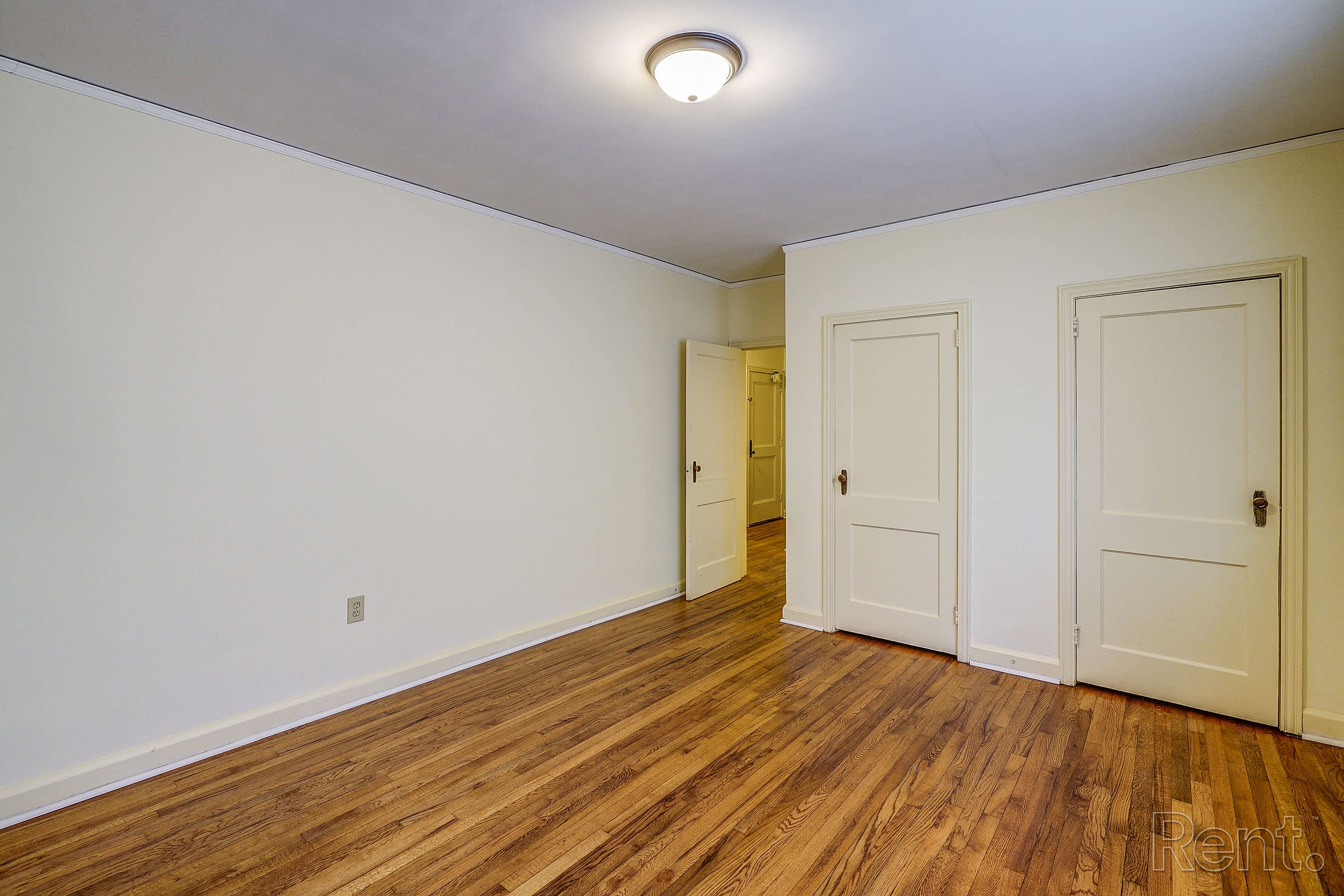 Shamrock Apartments 14 of 23