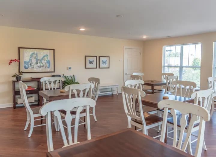 Brighton Pointe Senior Apartments 4 of 8