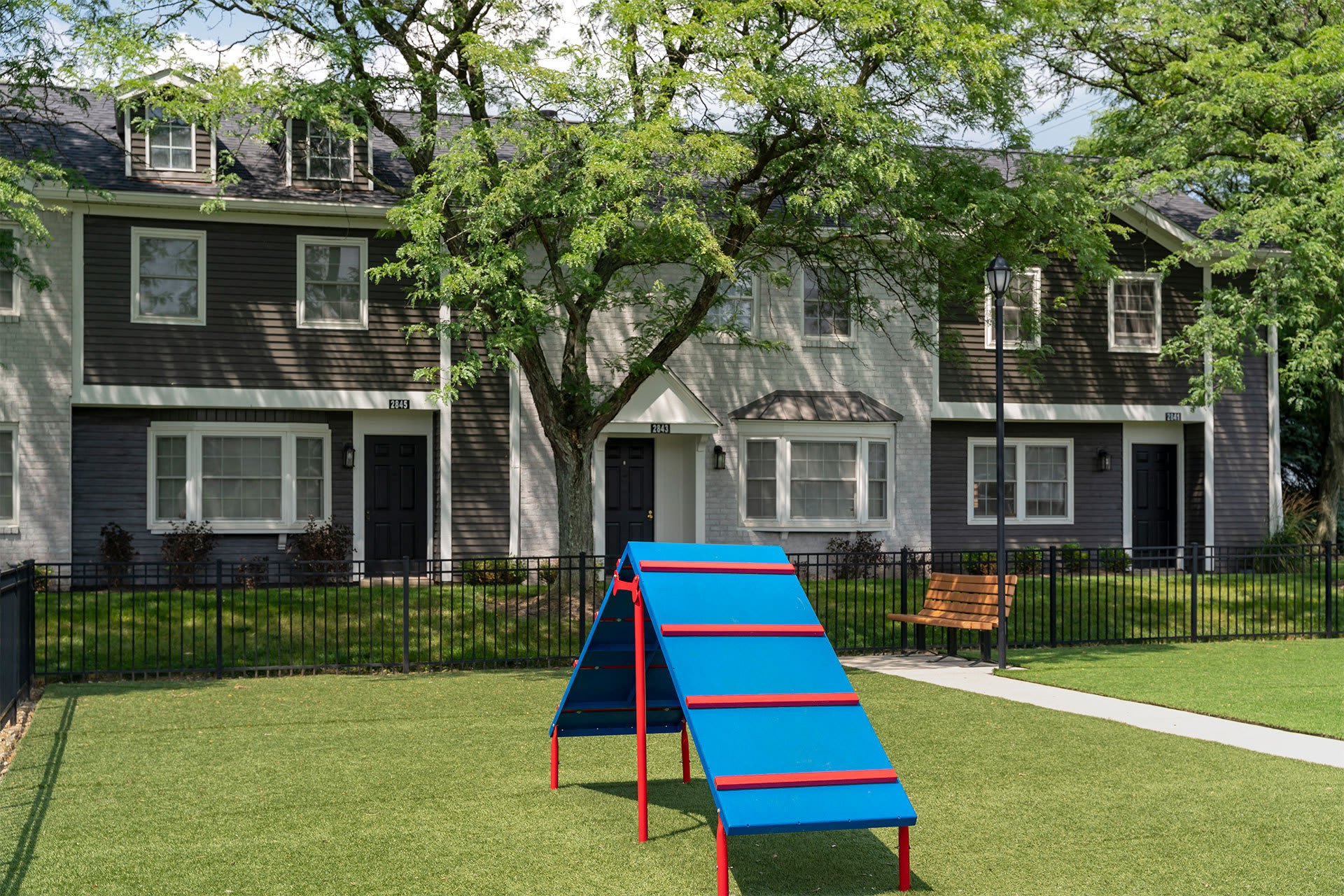 Dublin Park Rental Townhomes 4 of 7