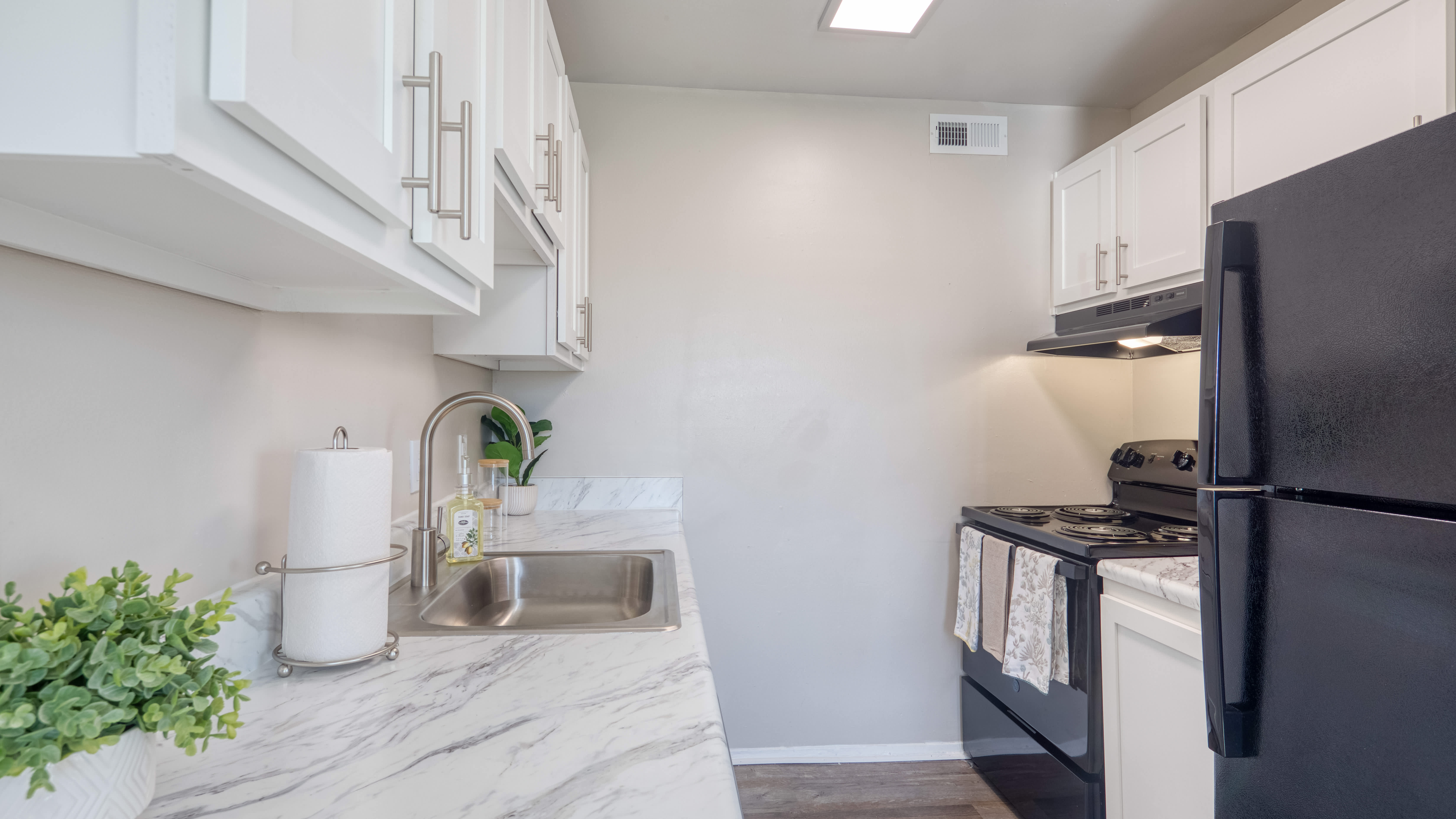 #485-12 floor plan
