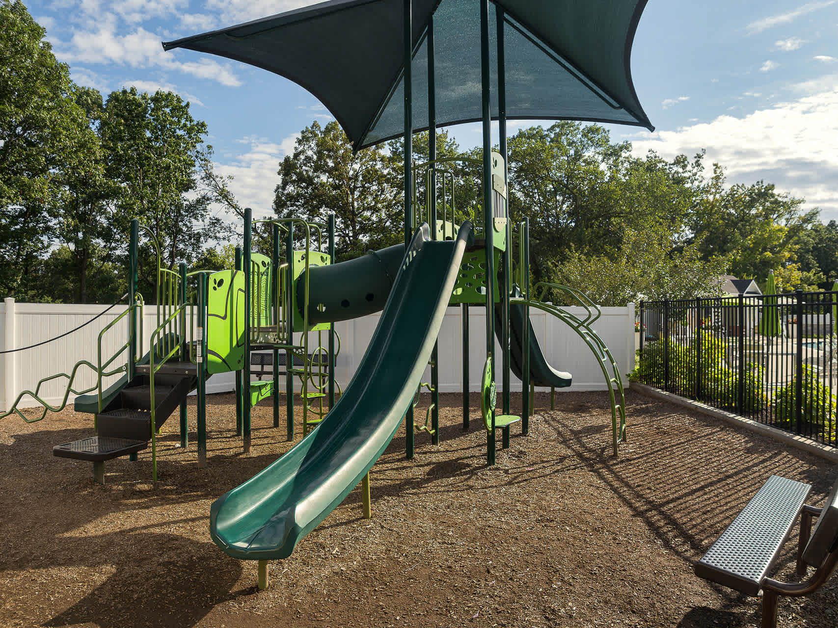 Chadwick Manor Townhomes 6 of 10