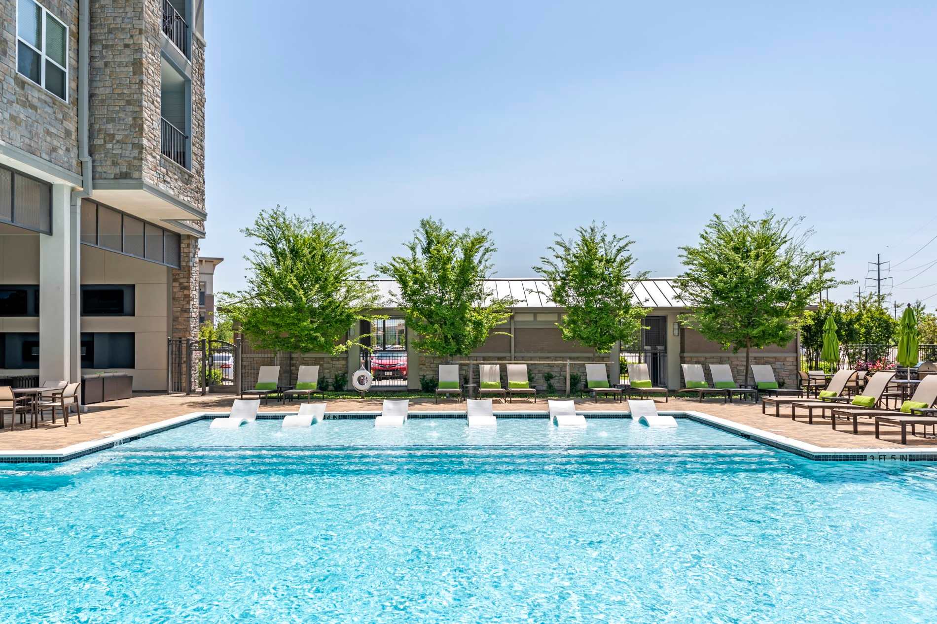 Greenvue apartment photo
