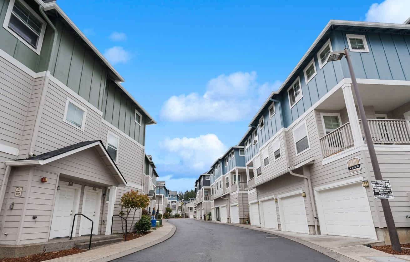 Westview Heights Apartments 3 of 3