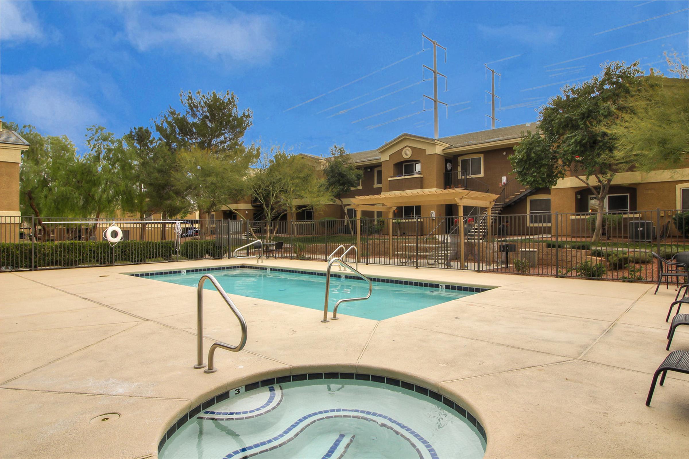 The Pearl Apartments 3 of 4