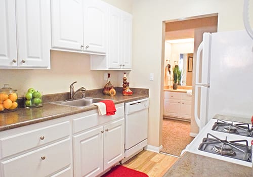 Stoneridge Apartment Homes 1 of 2