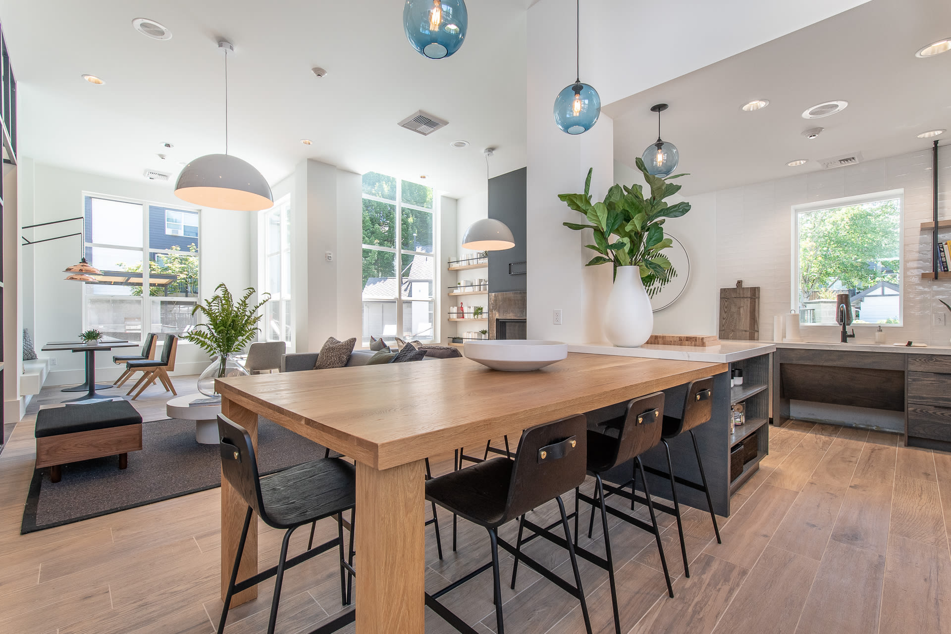 Pallas Townhomes & Apartments 2 of 3