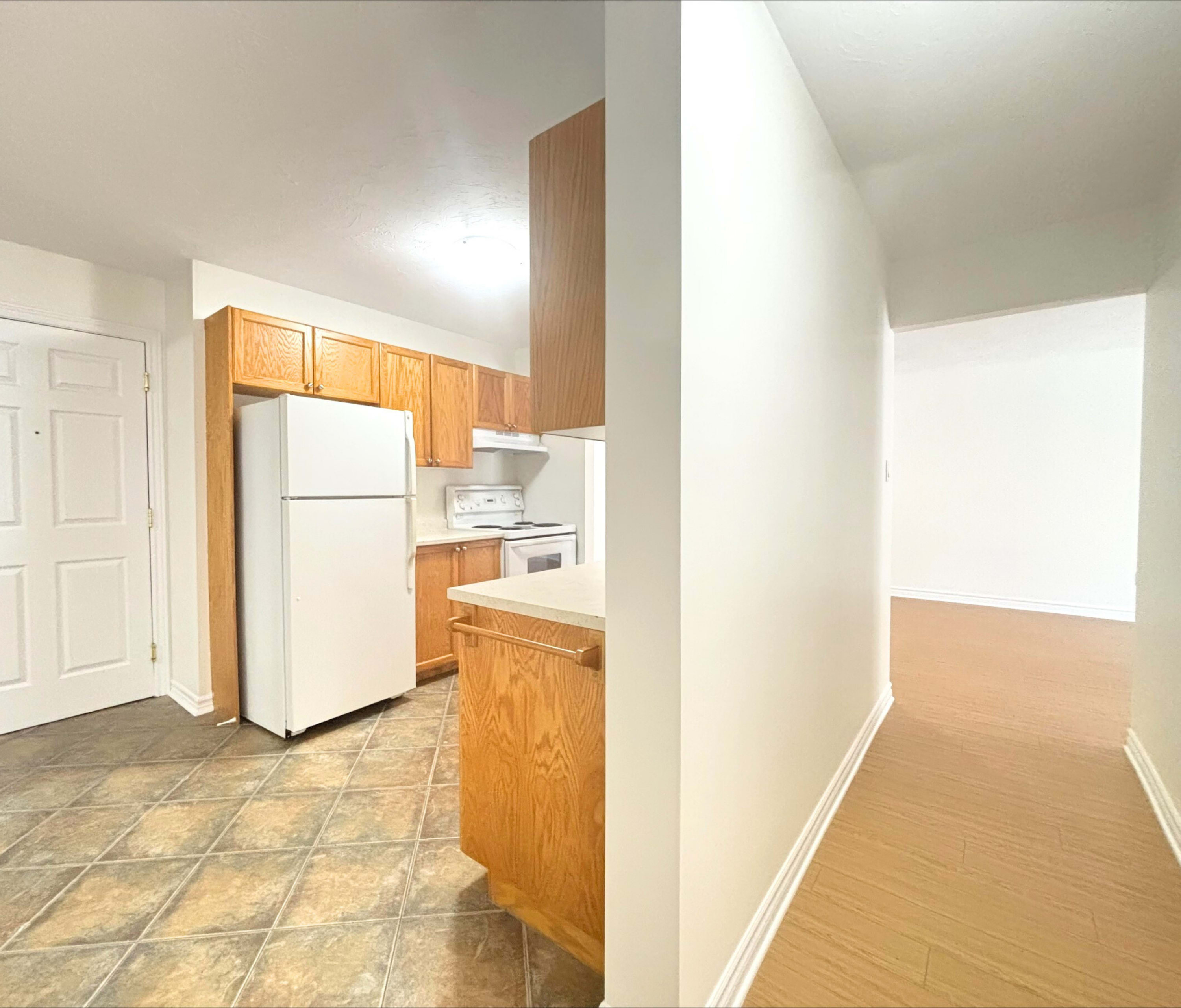 Photo 3 of 100 Archibald Place - 1 Bedroom - 672 Ft² - $1155 rental property