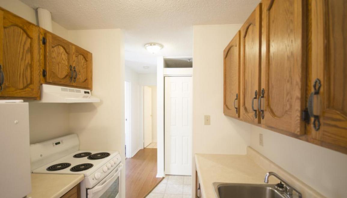 246 Bedford Highway - Bachelor 3