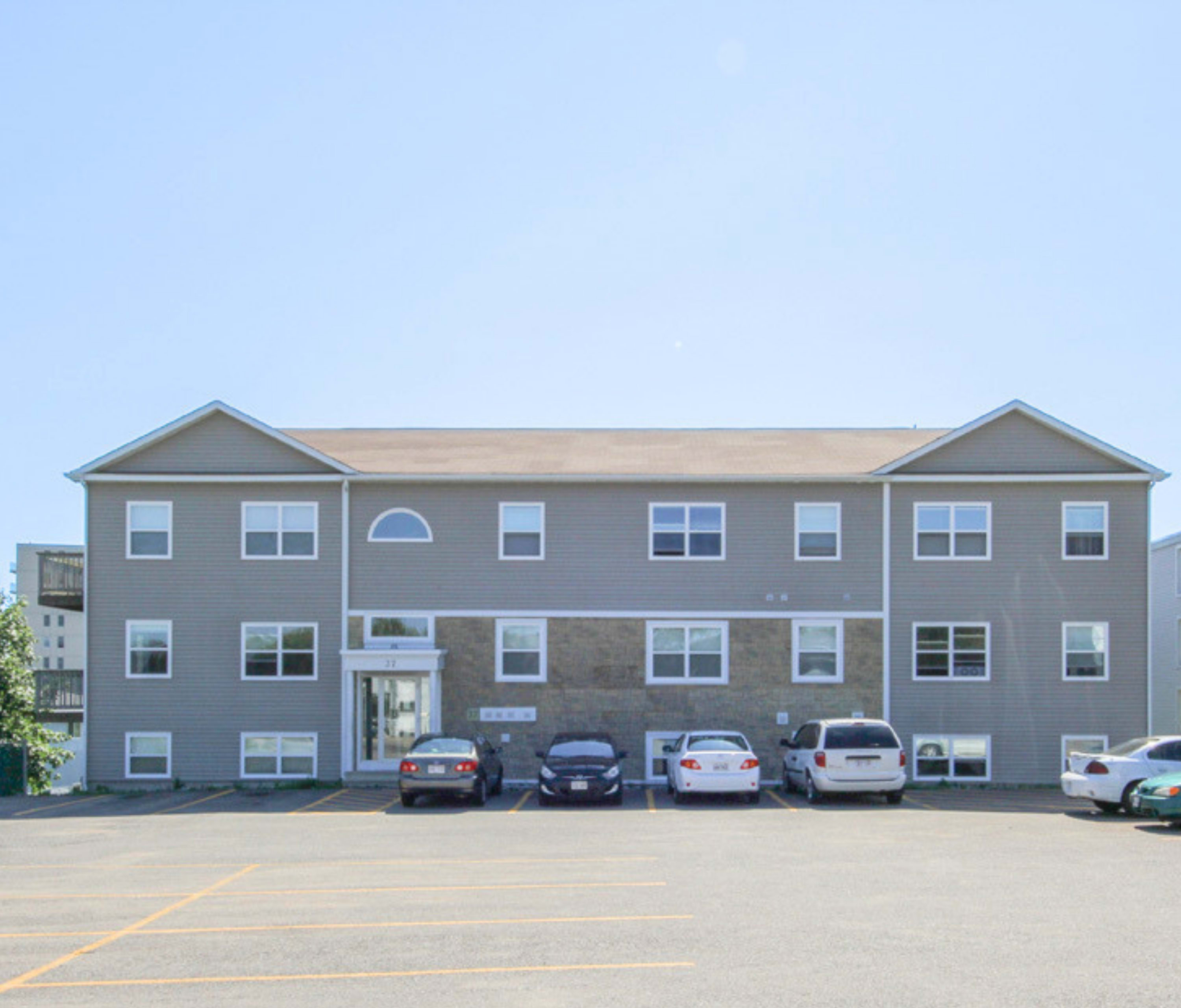 Photo 2 of 37 Somerset Place - Two Bedroom - 780 Ft² - $1545 rental property