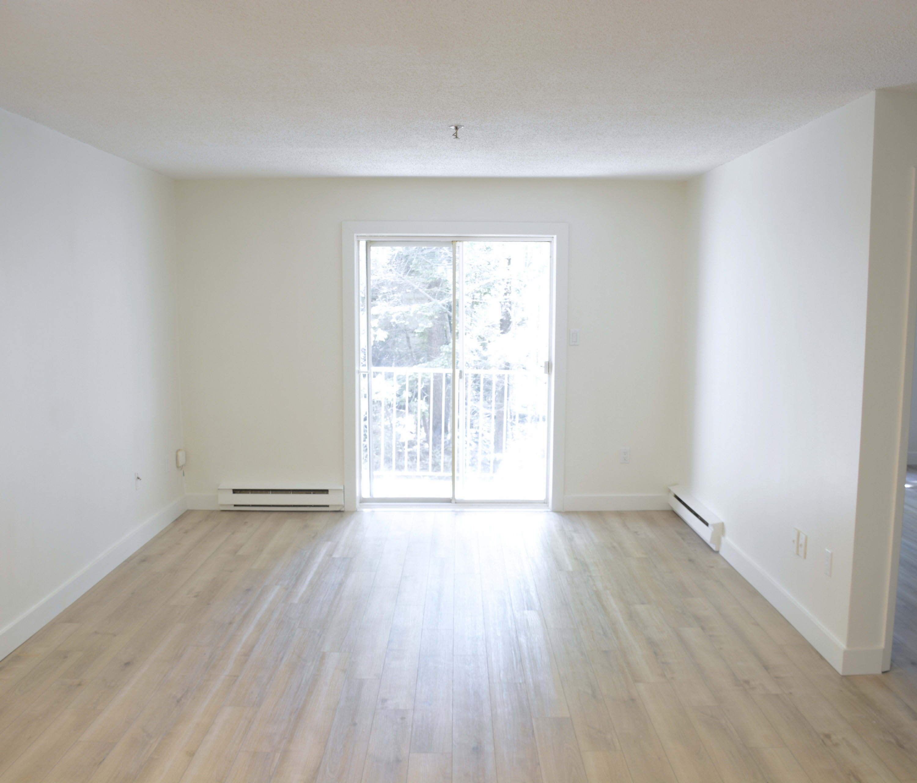 Photo 3 of 75 Knightsridge - One Bedroom - 489 Ft² - $1695 rental property
