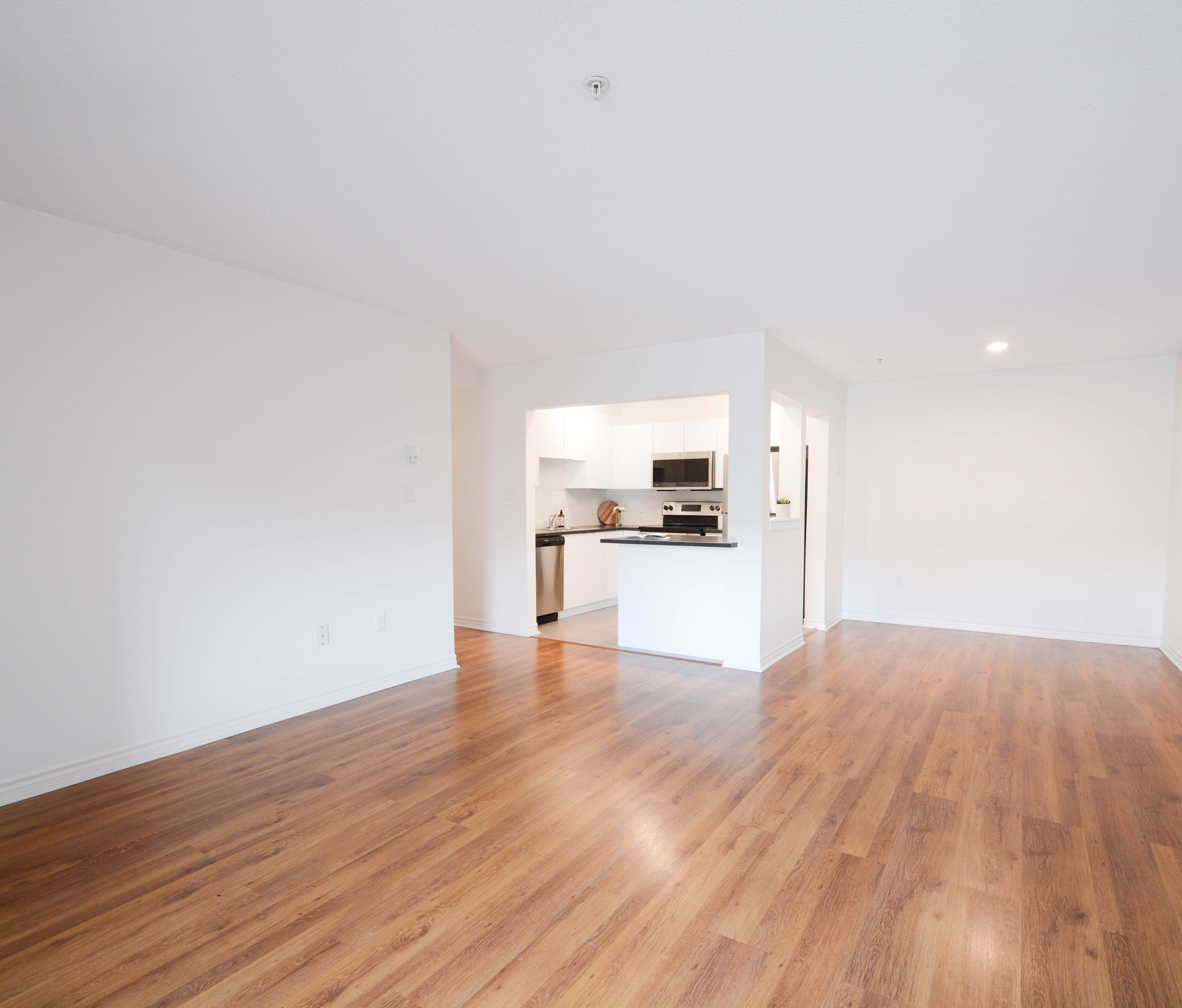 Photo 2 of 9 Carrington Place - One Bedroom - 519 Ft² - $1795 rental property