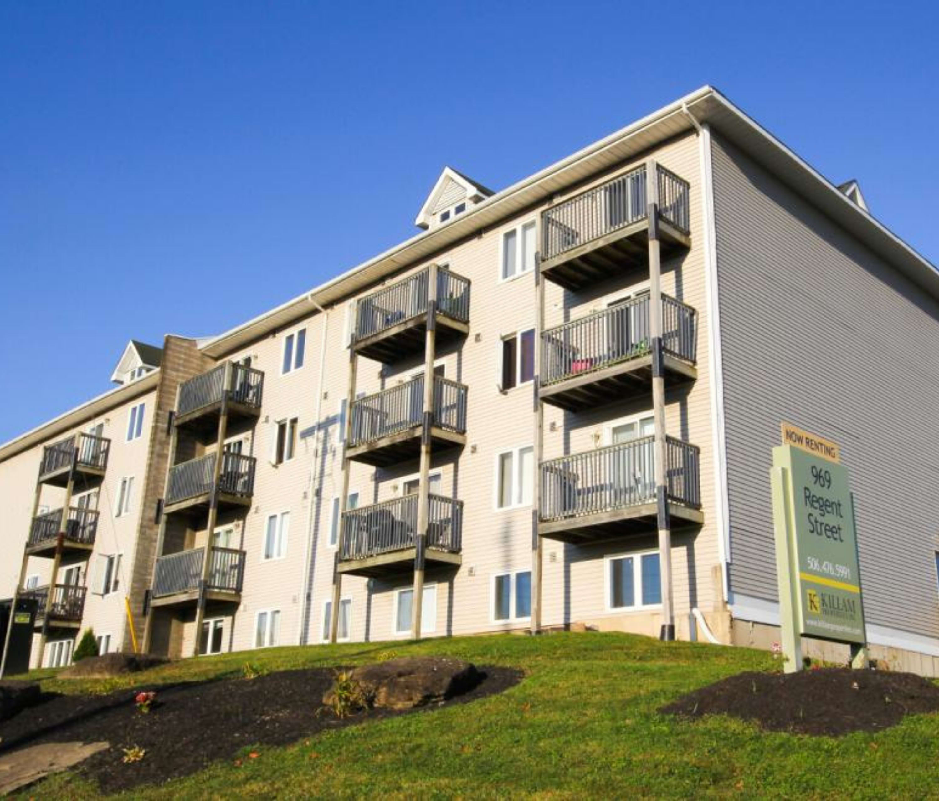969 Regent Street - Two Bedroom + Balcony 3