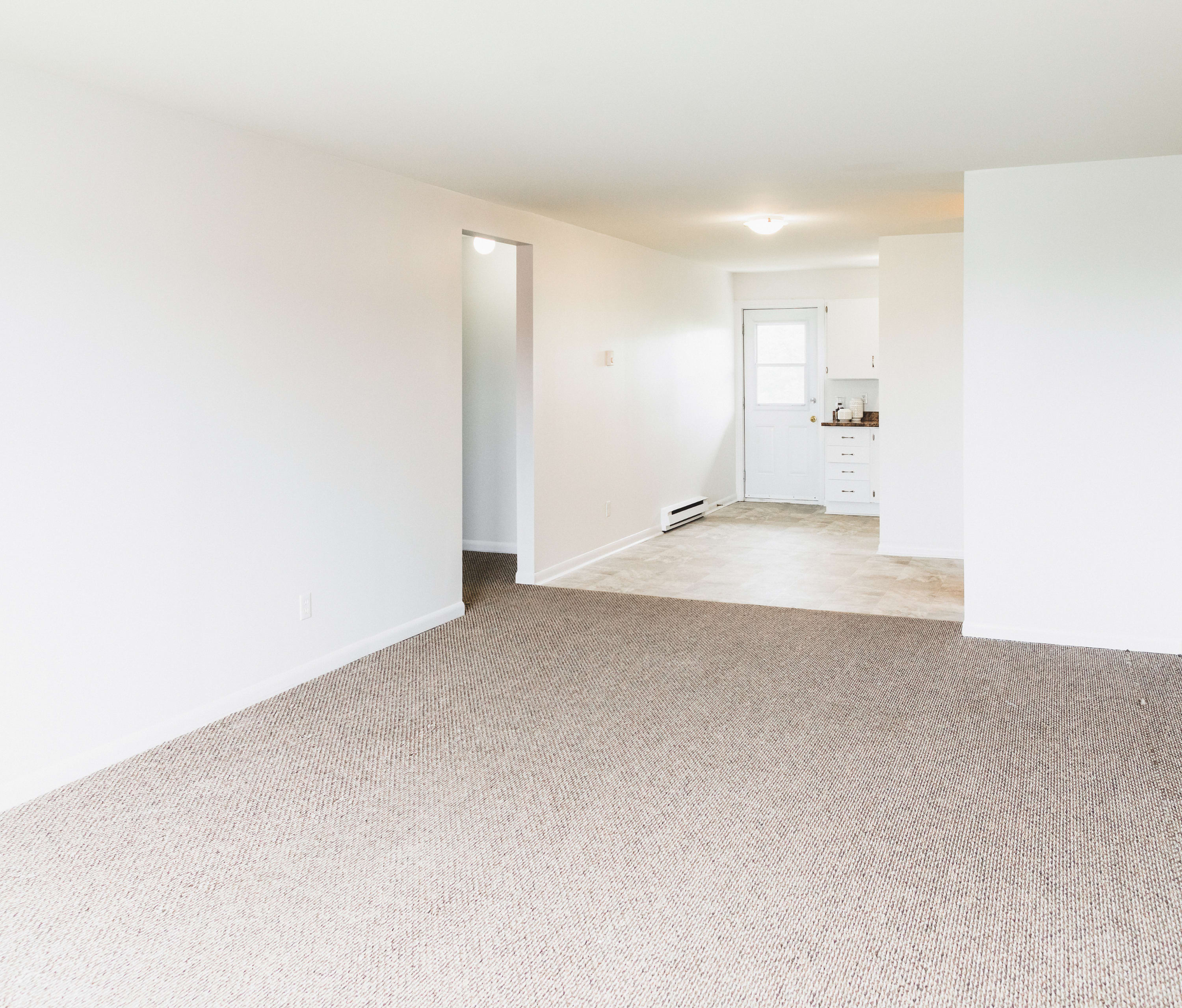 Photo 3 of Blackshire Court - 2 Bedroom - 973 Ft² - $1495 rental property