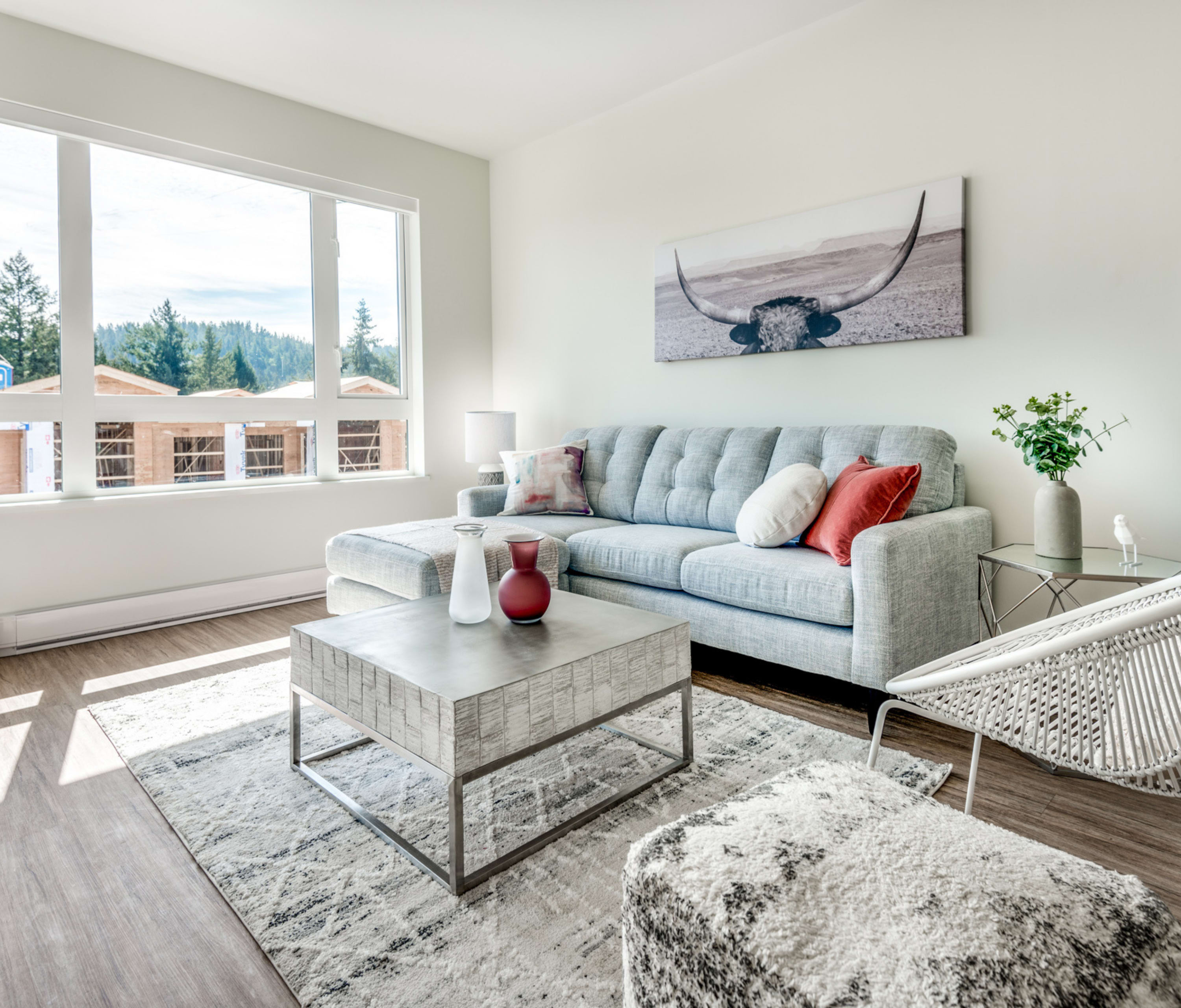 Photo 2 of Crossing at Belmont - Two Bedroom - 820 Ft² - $2385 rental property