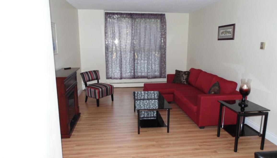 Photo 3 of 19 Plateau Crescent - One Bedroom - 583 Ft² - $1595 rental property