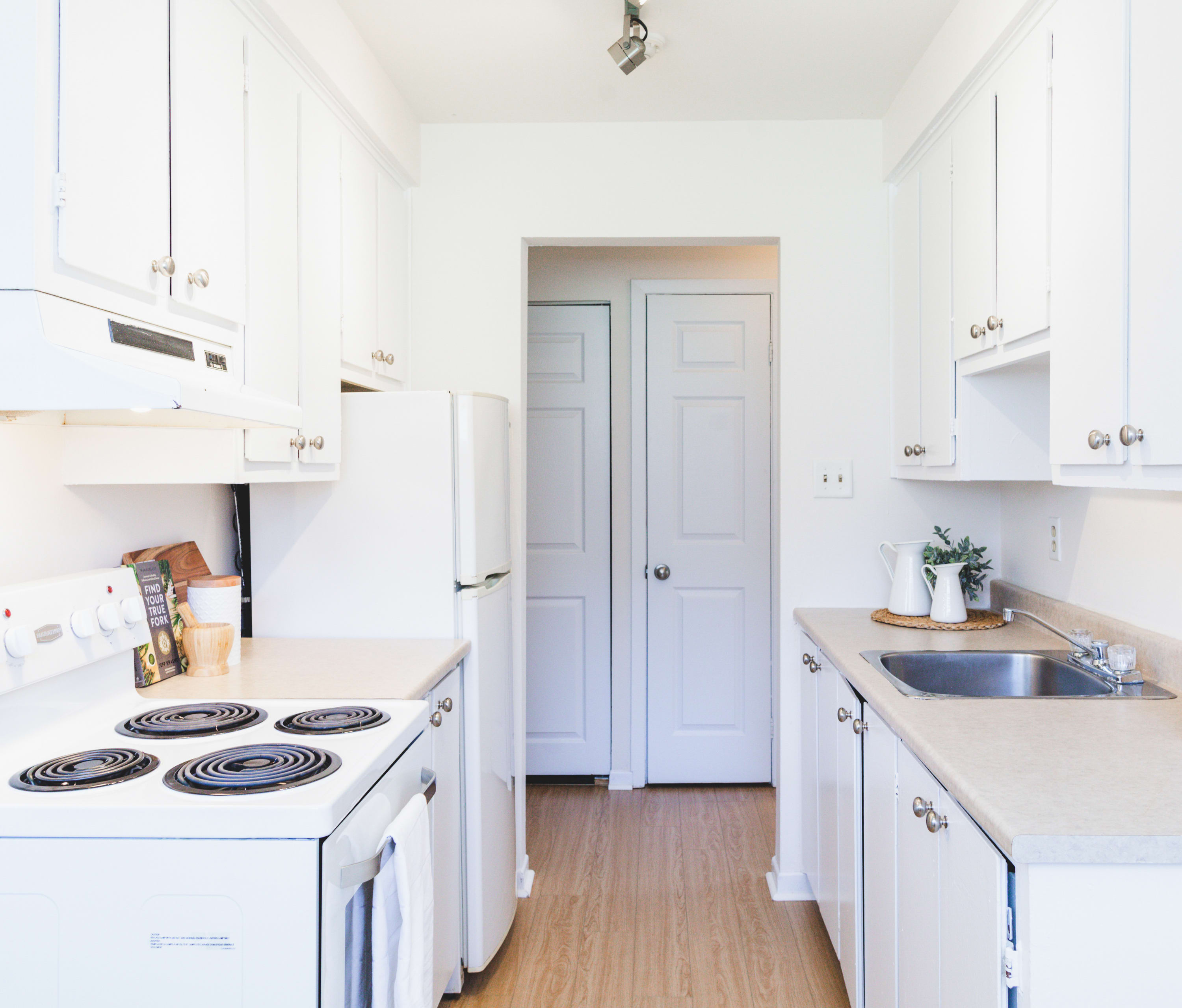 Freshwater Road Apartments - Studio 3