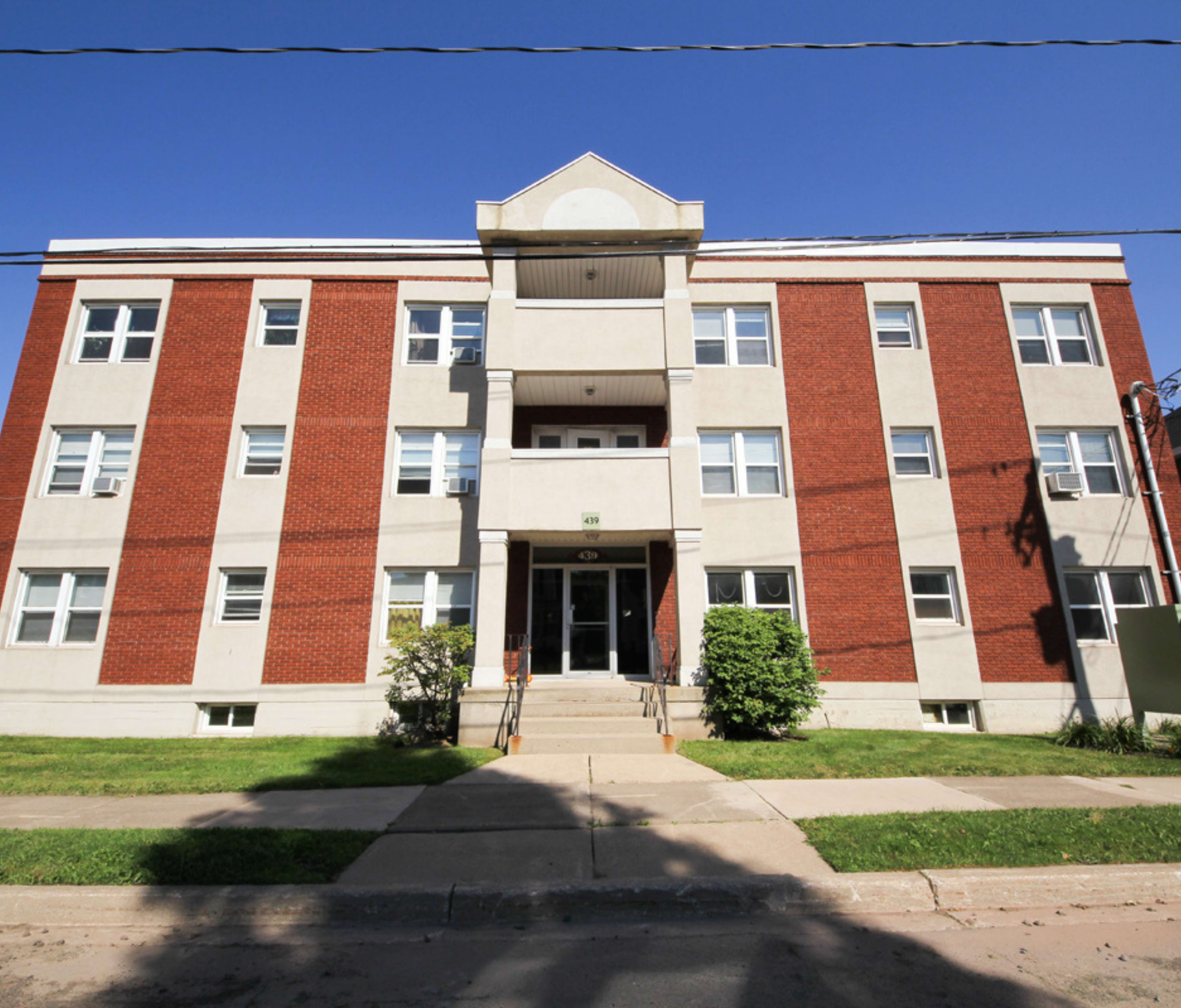 Photo 2 of Lutz Street Apartments - Two Bedroom - 758 Ft² - $1275 rental property