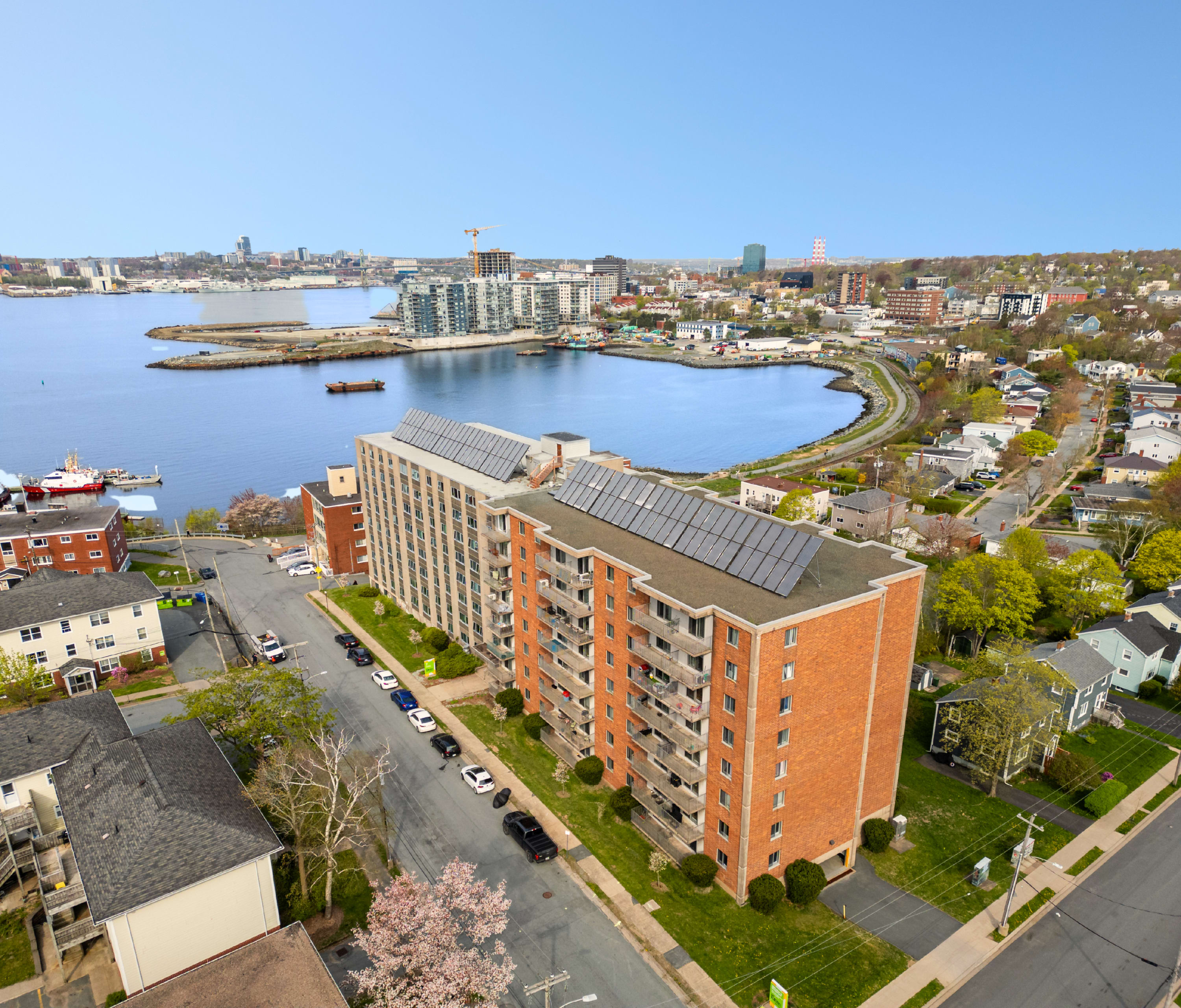Parker Street Apartments - Two Bedroom + Balcony 3