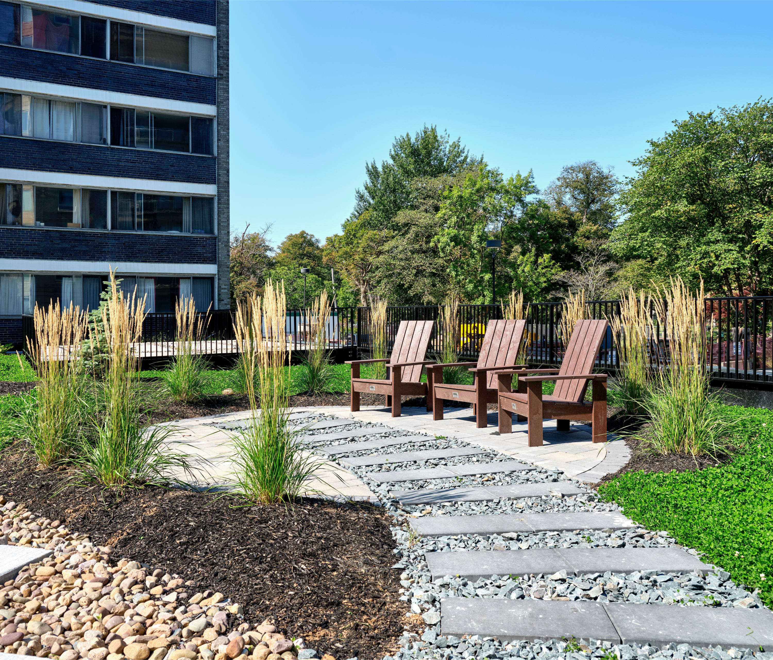 Spring Garden Terrace - One Bedroom + Balcony 3