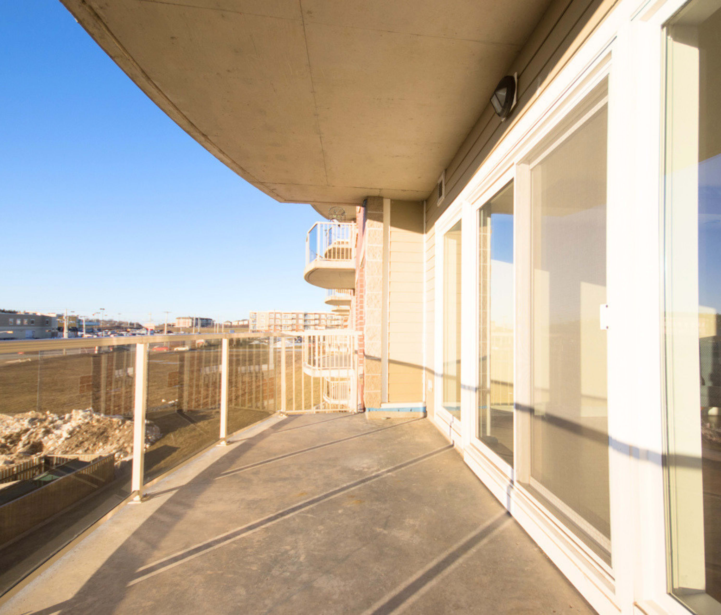 The Linden - Two Bedroom Corner Unit 3