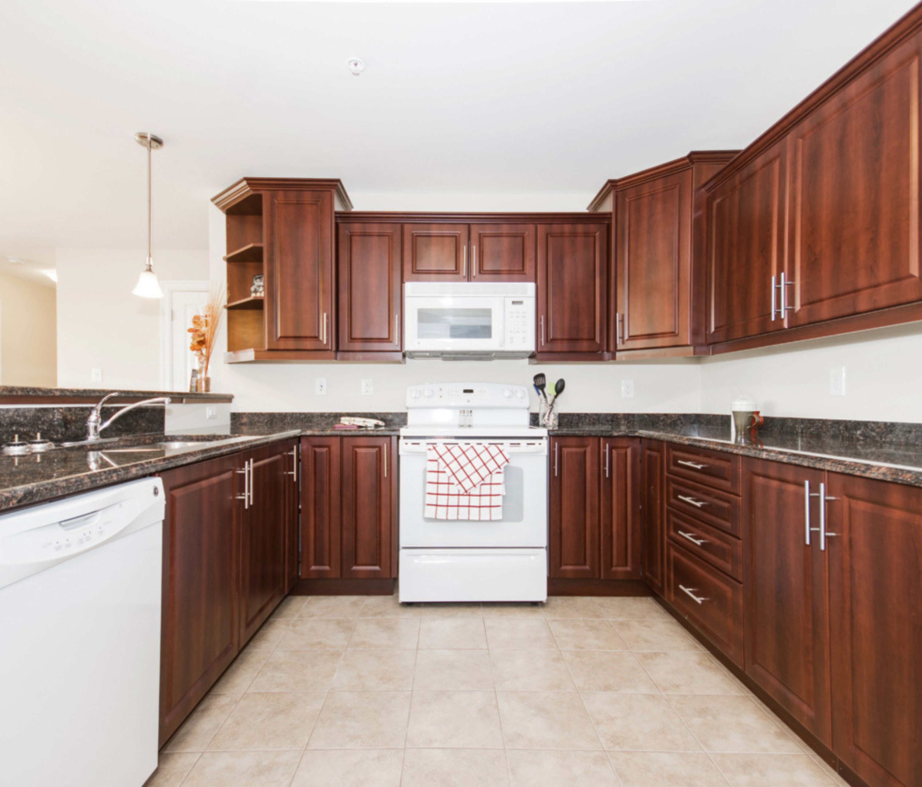 Photo 2 of The Linden - Two Bedroom Corner Unit - 1476 Ft² - $2595 rental property