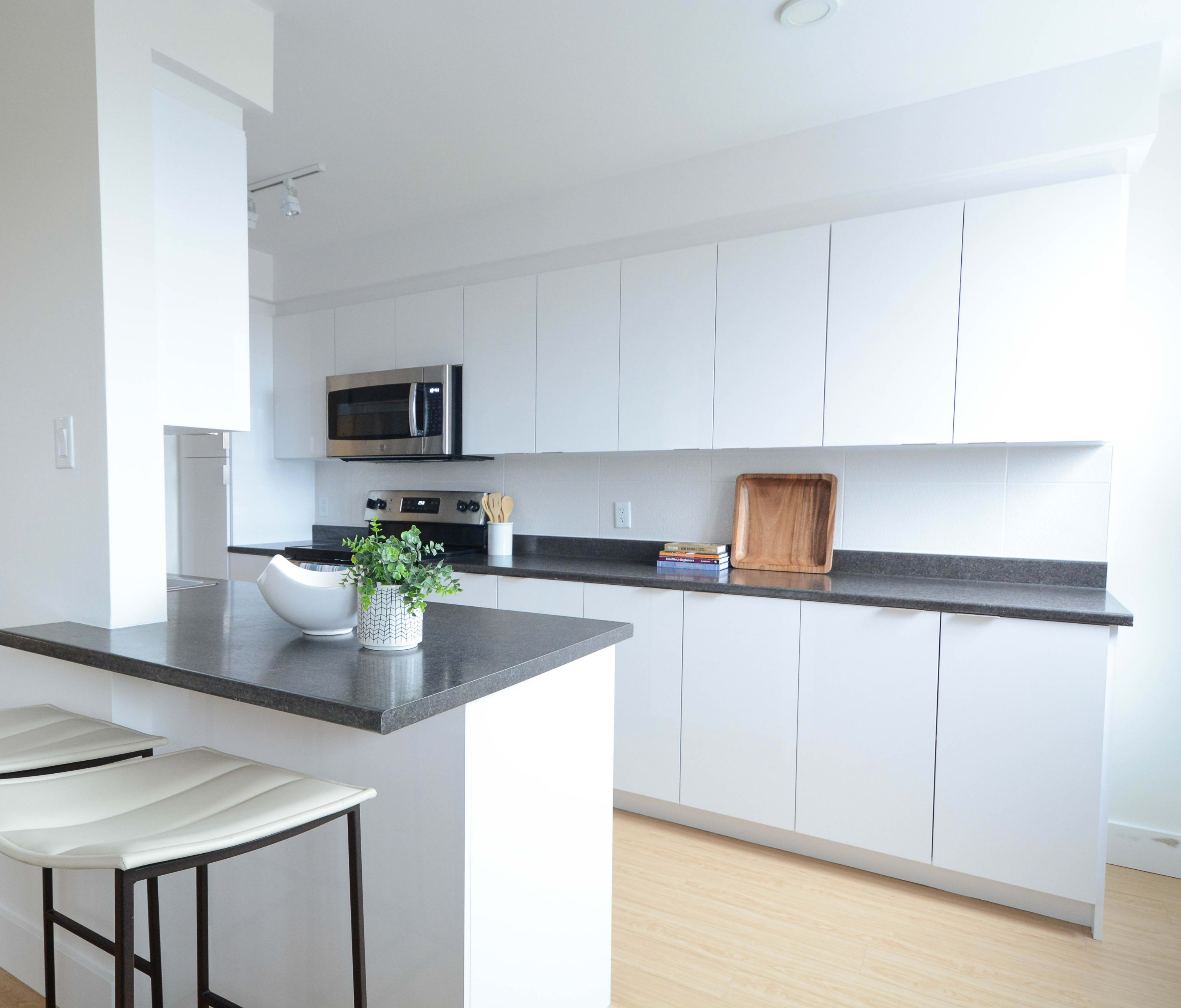 Photo 2 of Waterview Place - Two Bedroom - 825 Ft² - $1795 rental property
