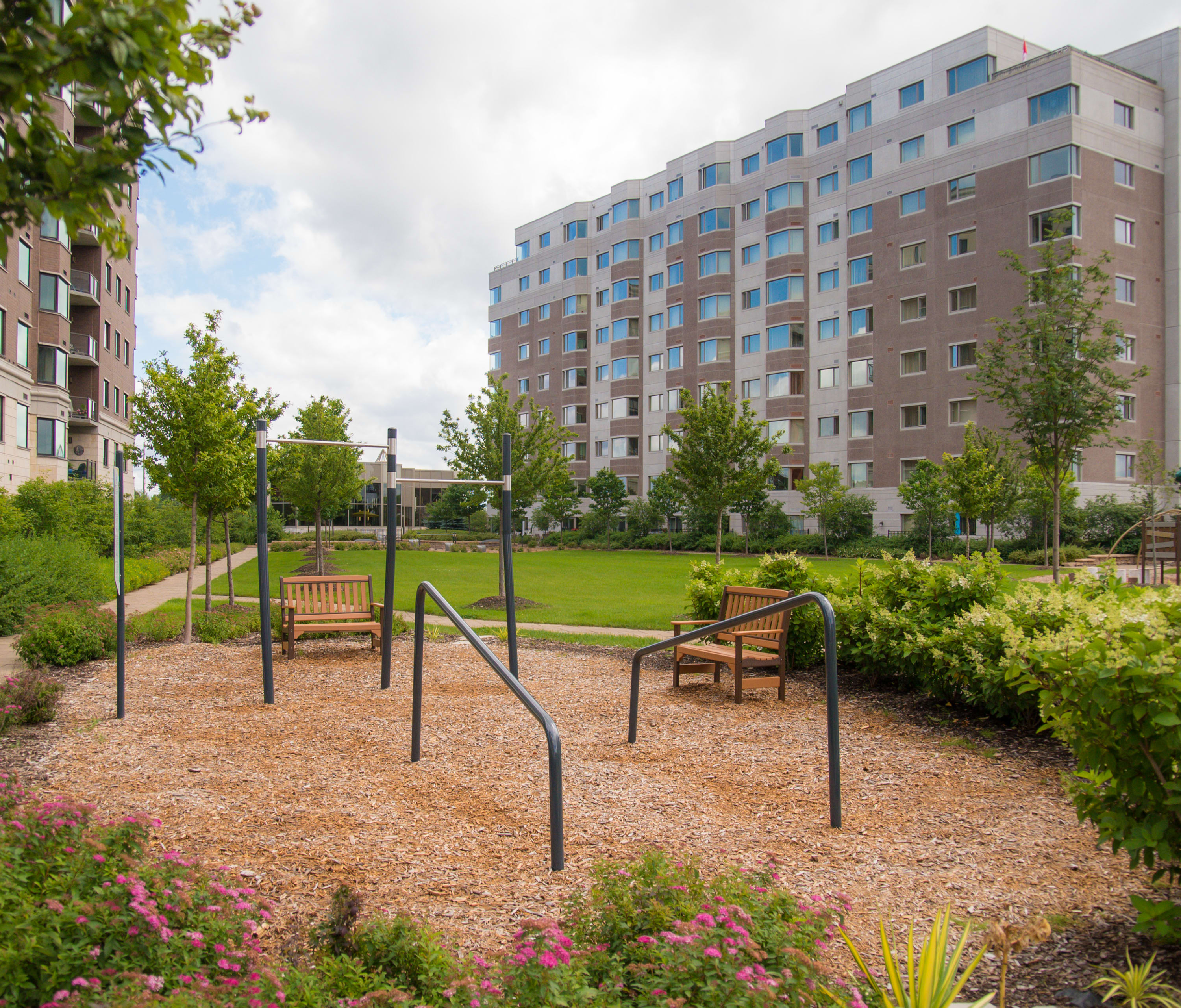 Photo 2 of Williams Court C - 1 Bedroom + Den - 1015 Ft² - $2375 rental property