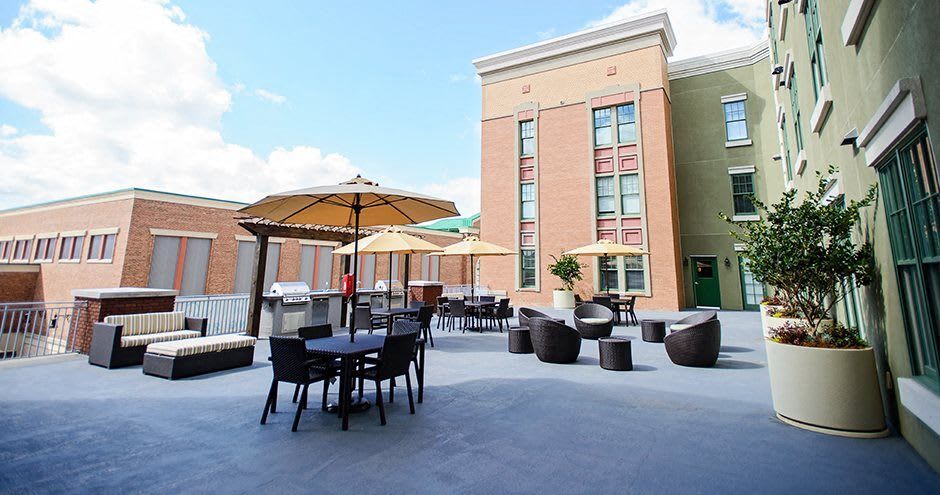 Terraces at Perkins Rowe 5 of 9