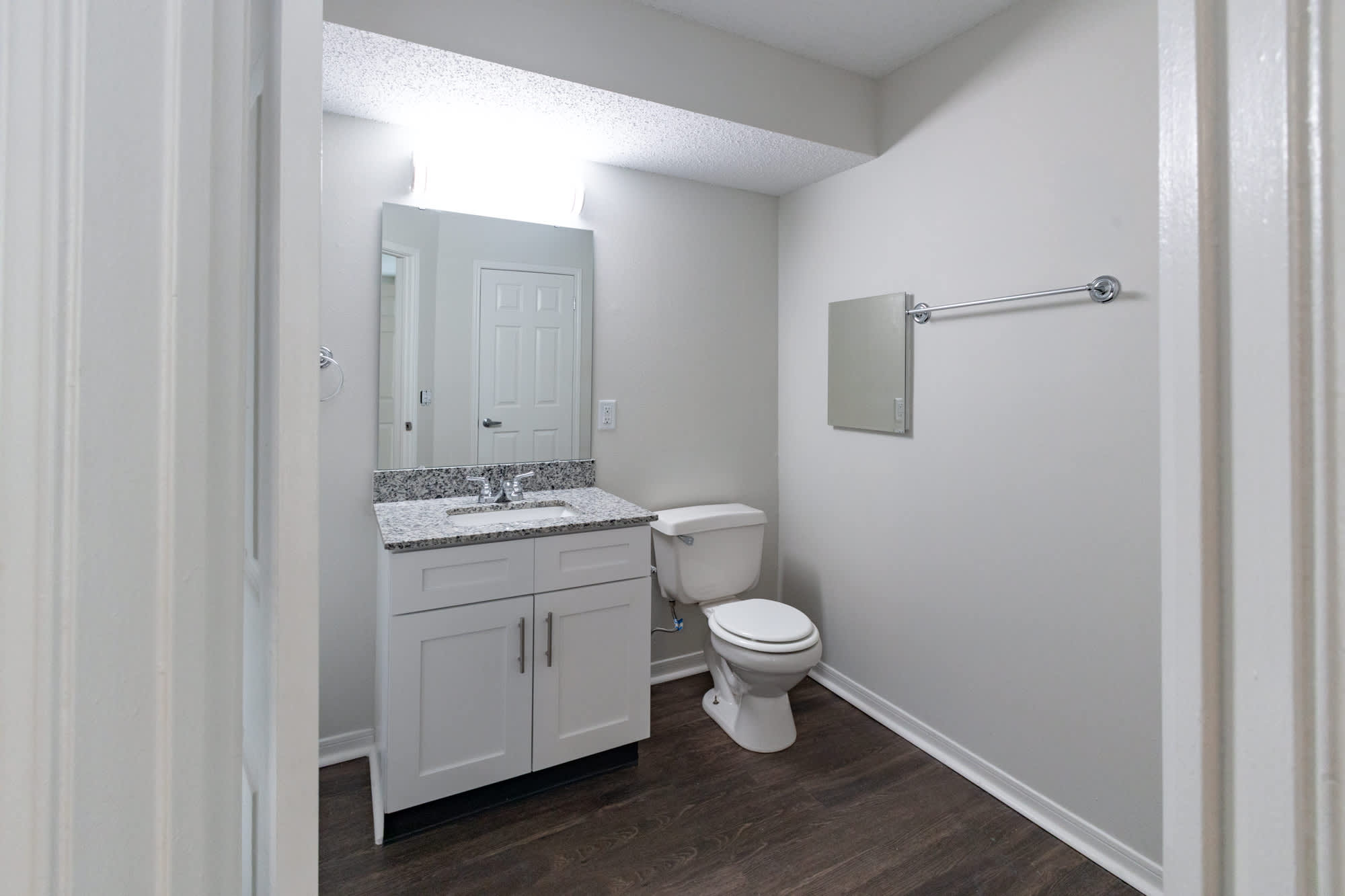 The Residence at White River Apartments 7 of 8