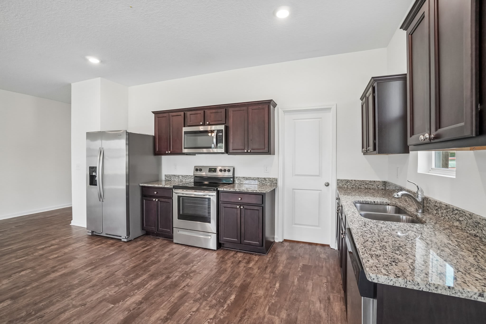 Riverstone 5 of 12