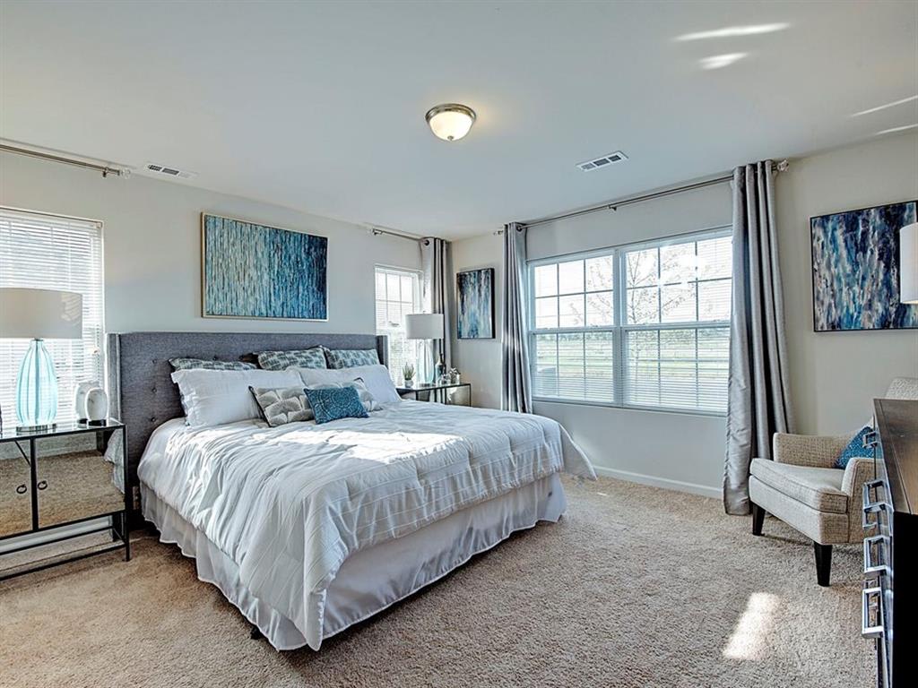 Ashwood Place 2 of 5