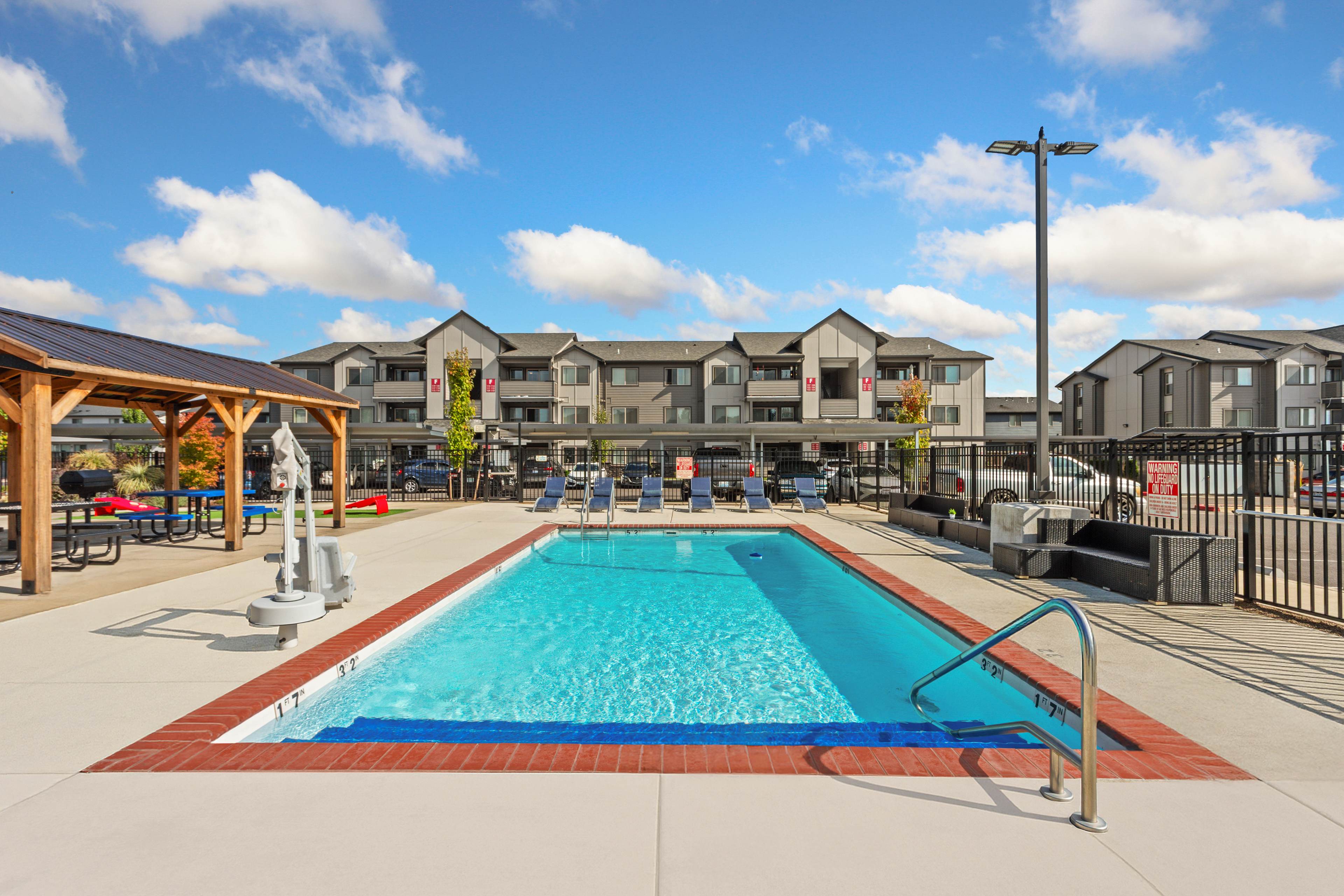 Prairie Home Apartments 5 of 9
