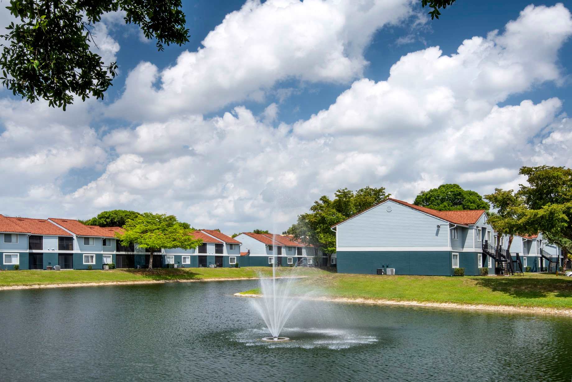 Sunny Lake Apartments 4 of 12