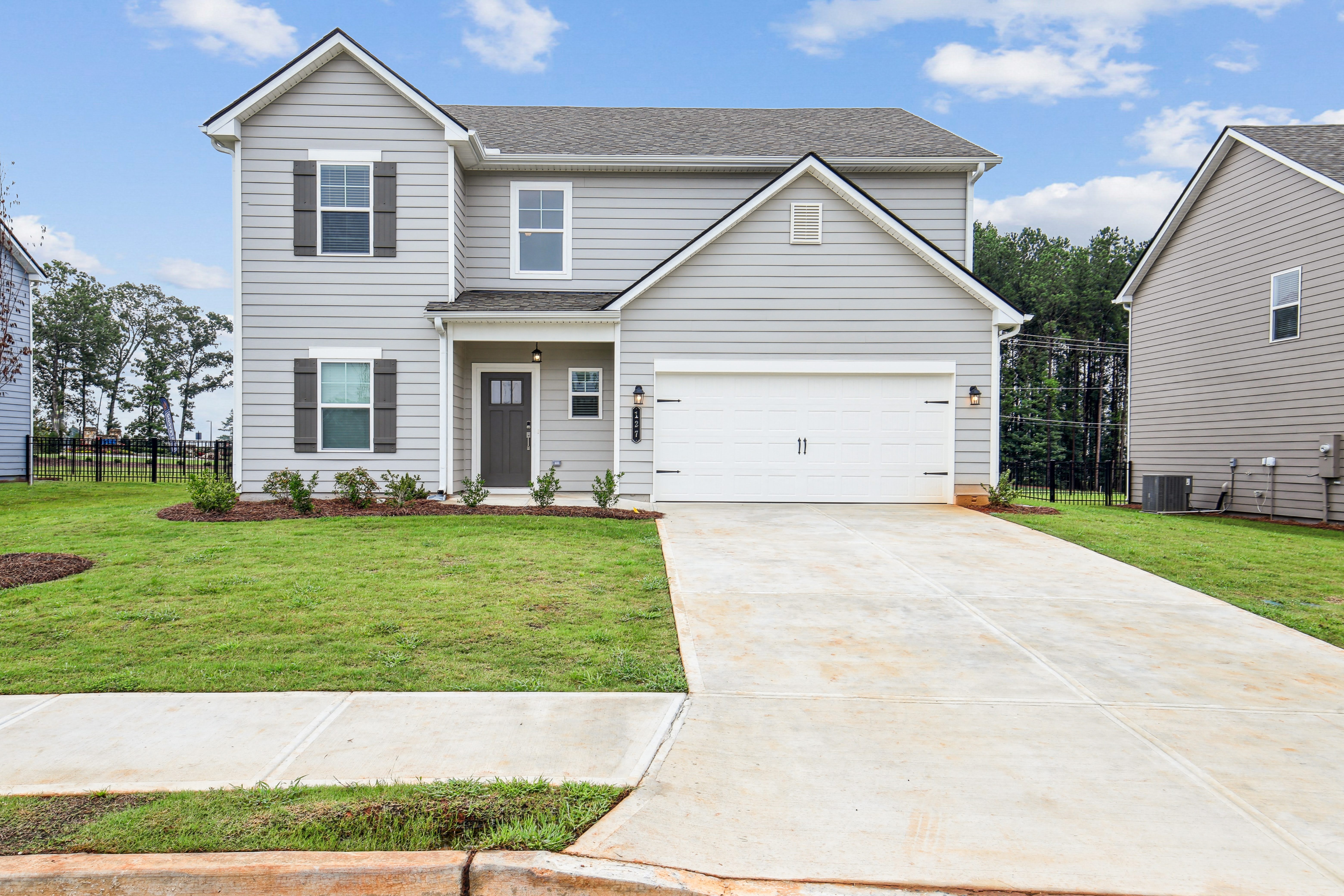 Overlook at Palisades Homes hero image - Dallas, GA