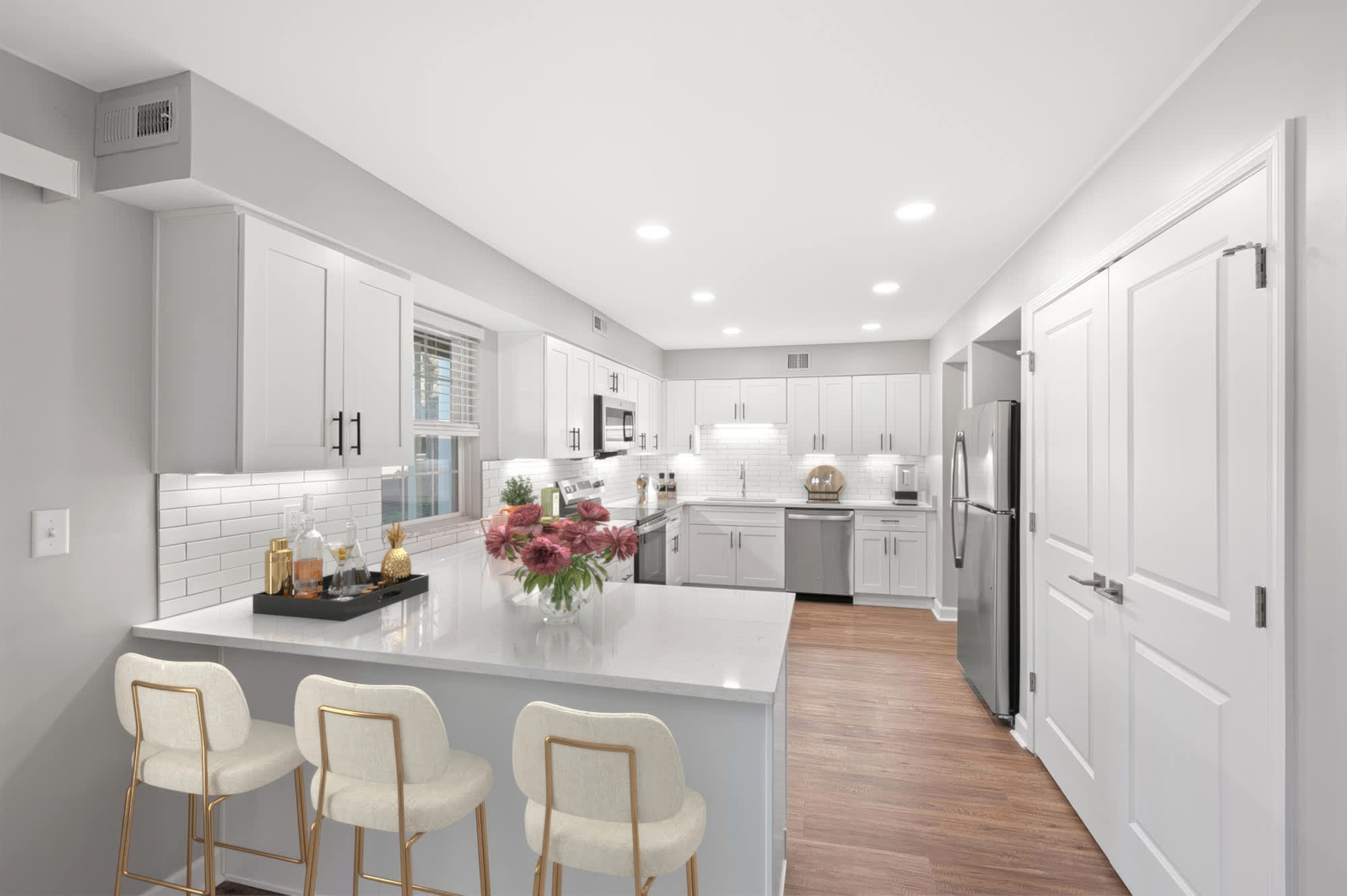 Indian Creek Apartments and Townhomes 3 of 12