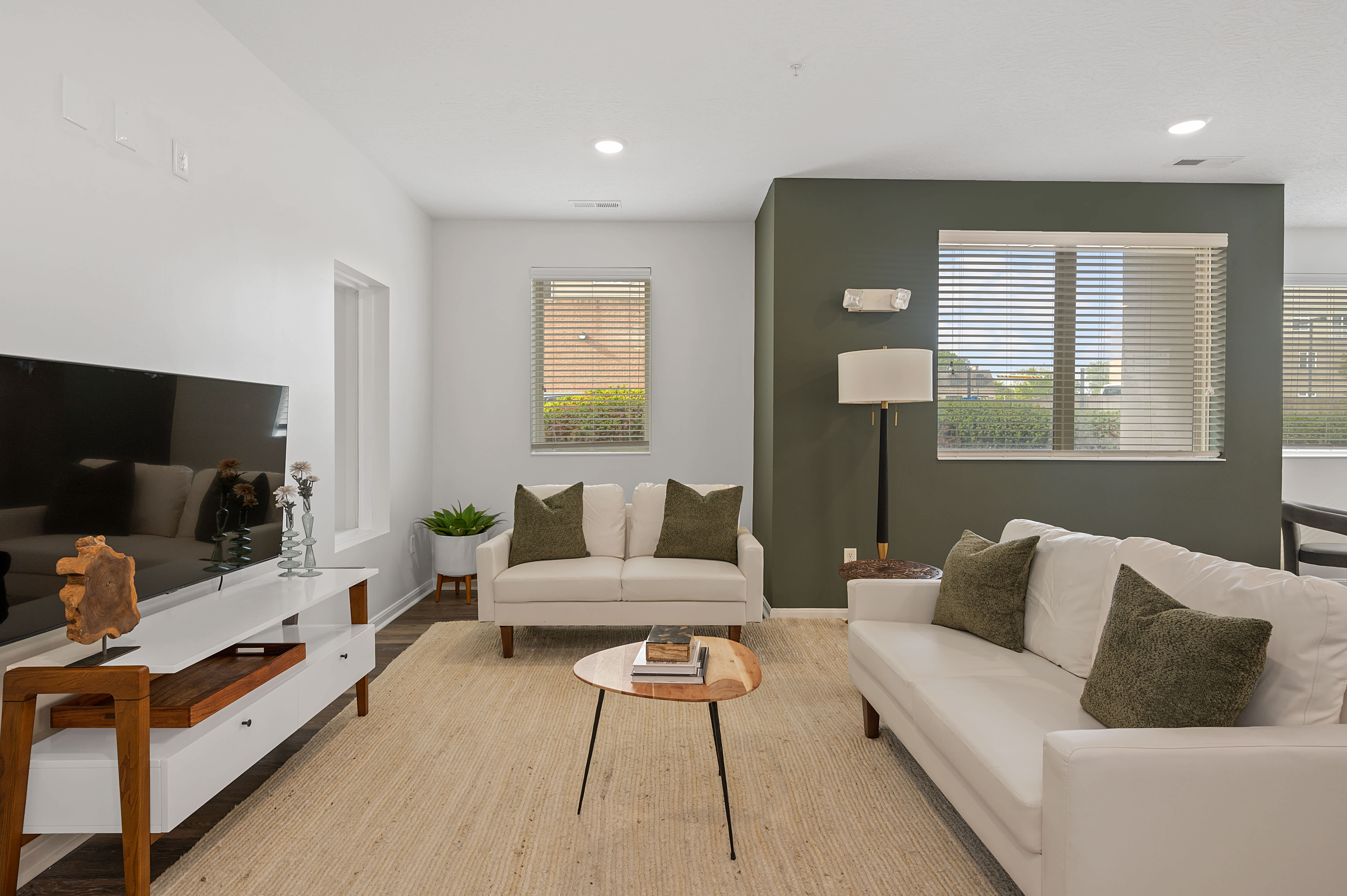 DeSales Flats Apartments 9 of 12