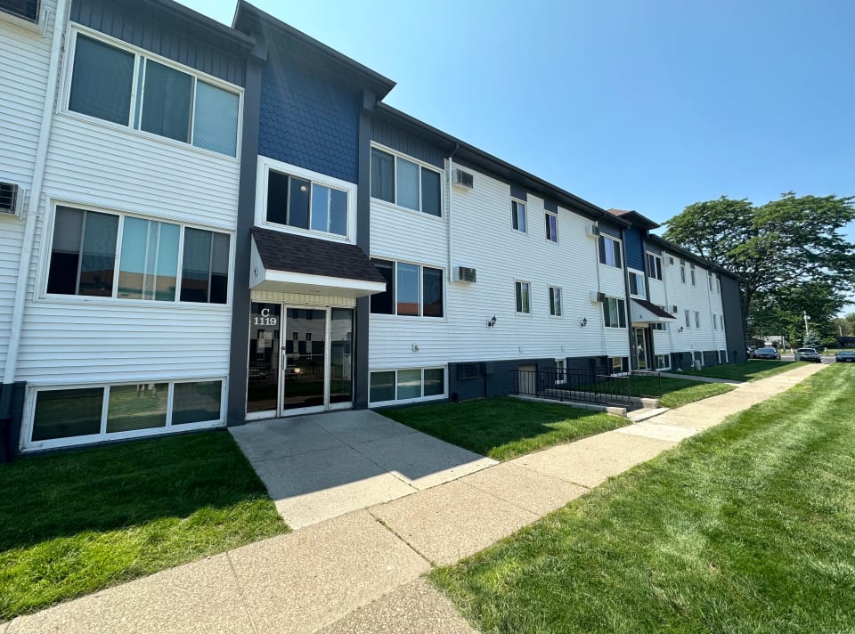 Copper Cove Apartments 4 of 5