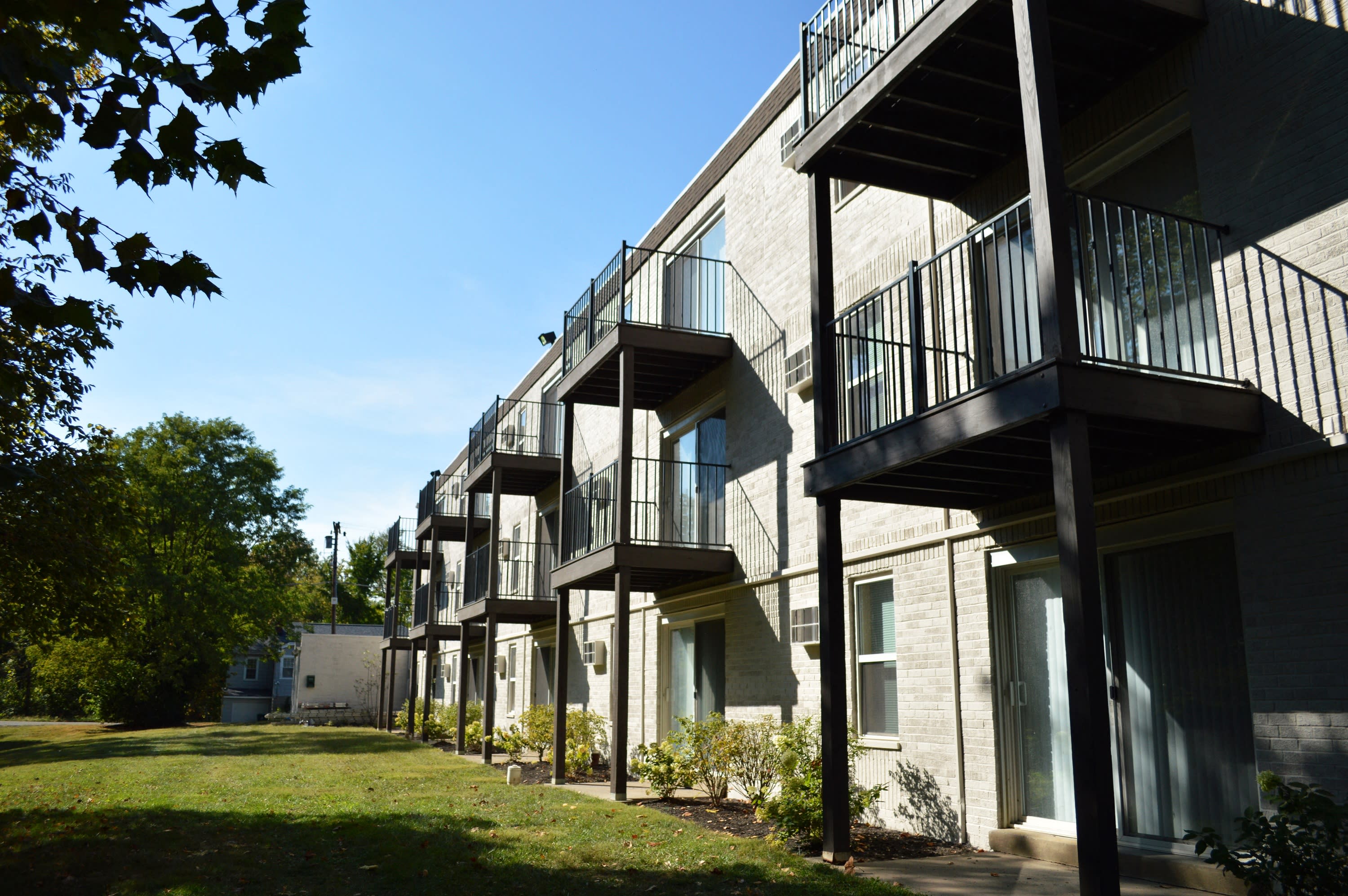 Cincinnati Premier Living 5 of 7