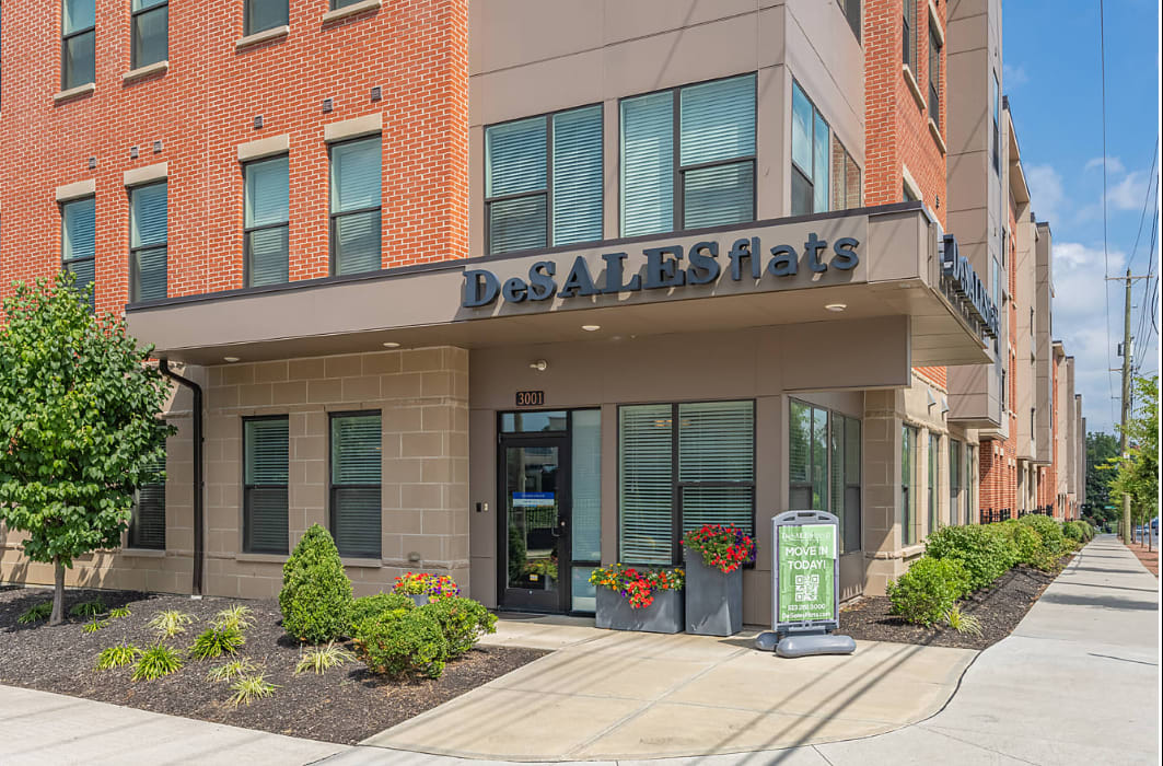 DeSales Flats Apartments 3 of 12