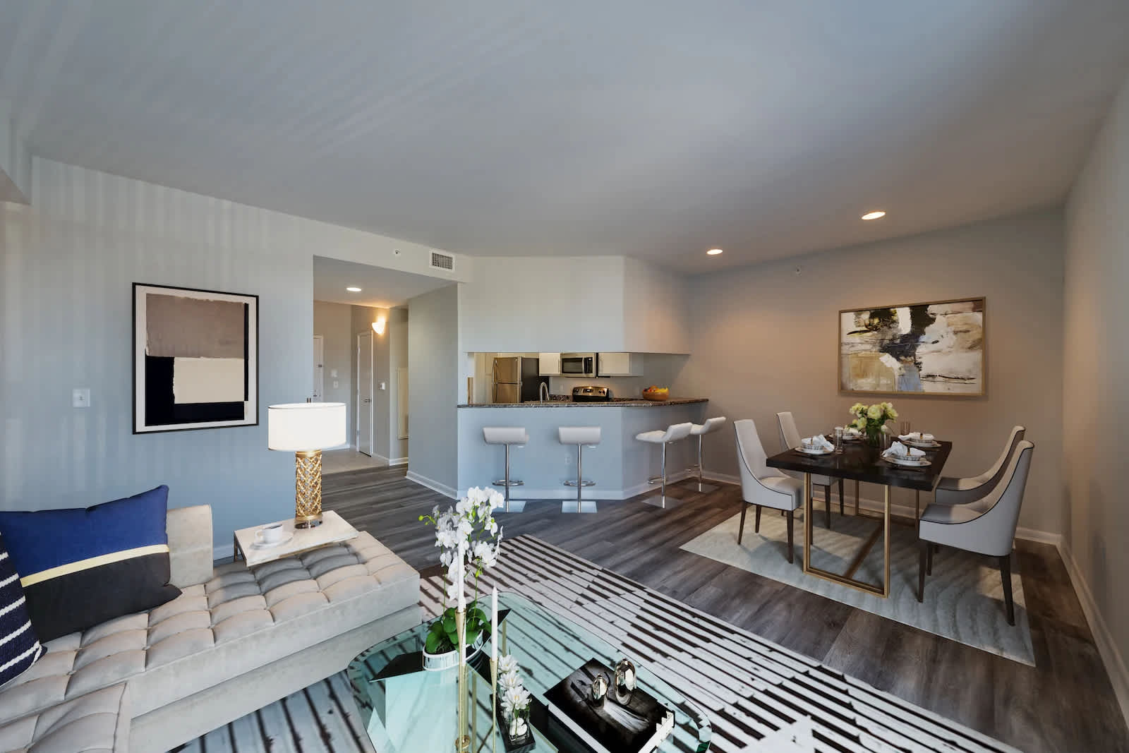 Residences at DeSales Plaza 5 of 11