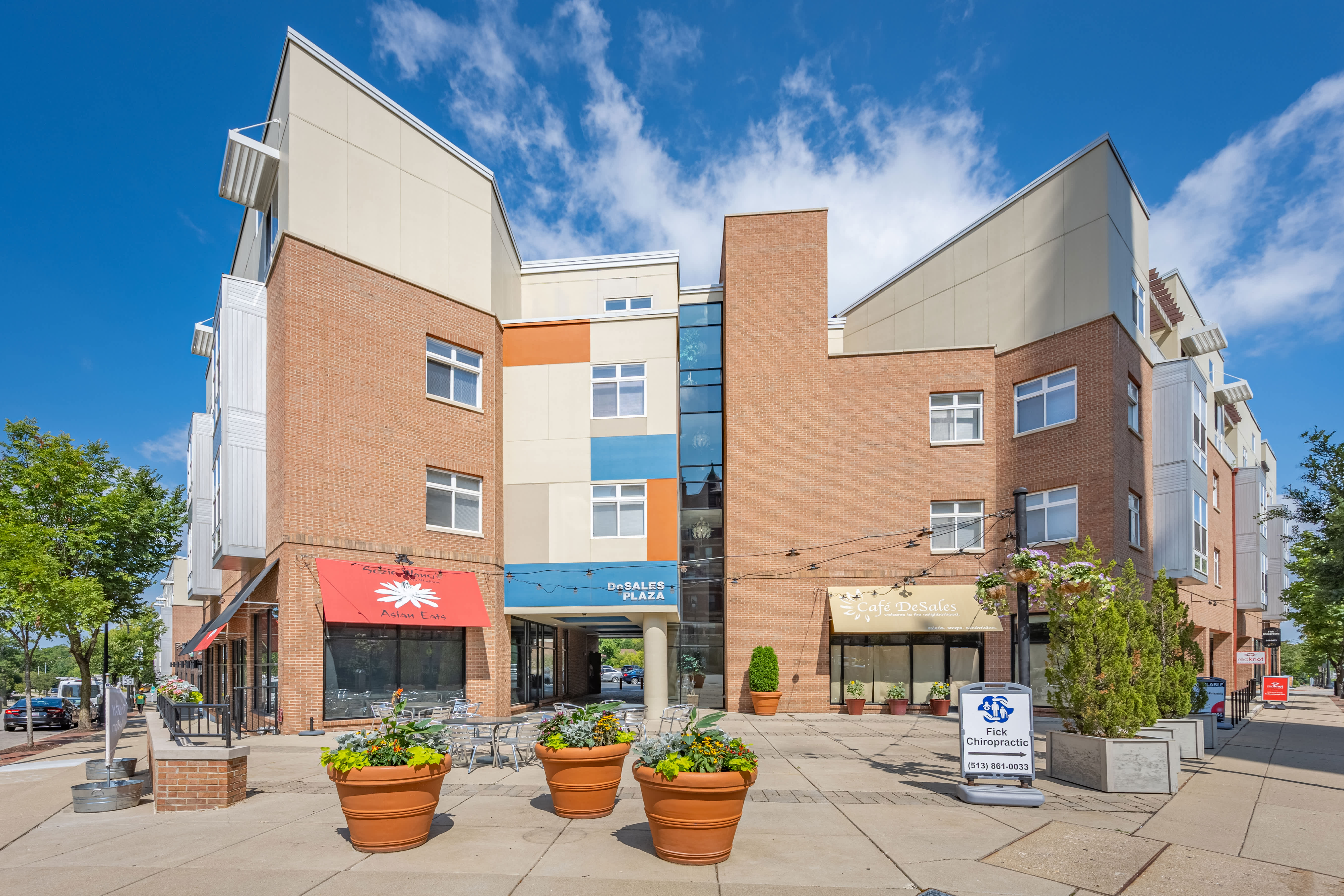 Residences at DeSales Plaza 3 of 11