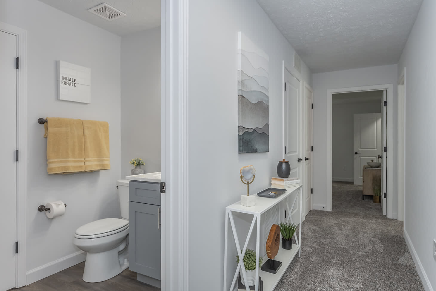Galbraith Pointe Apartments and Townhomes 7 of 9