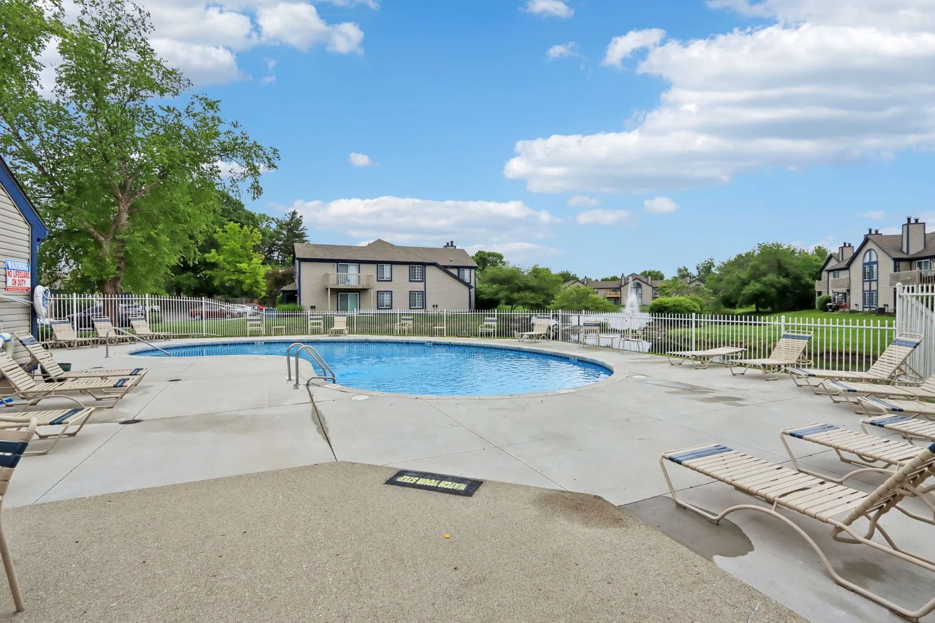 Pool at Oak Lake at Crooked Creek (2 of 2)