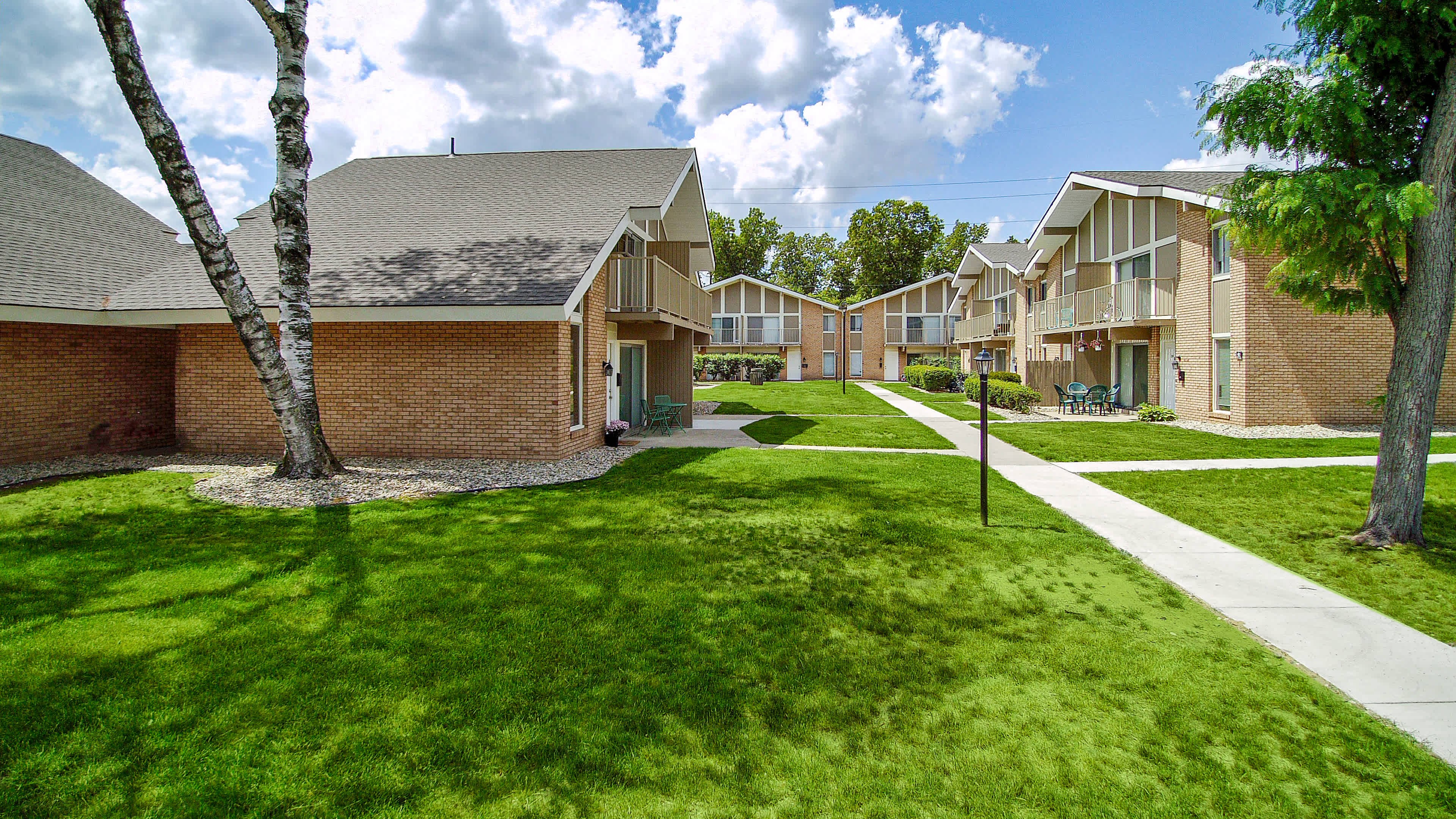 The Peak Apartments and Townhomes 5 of 7