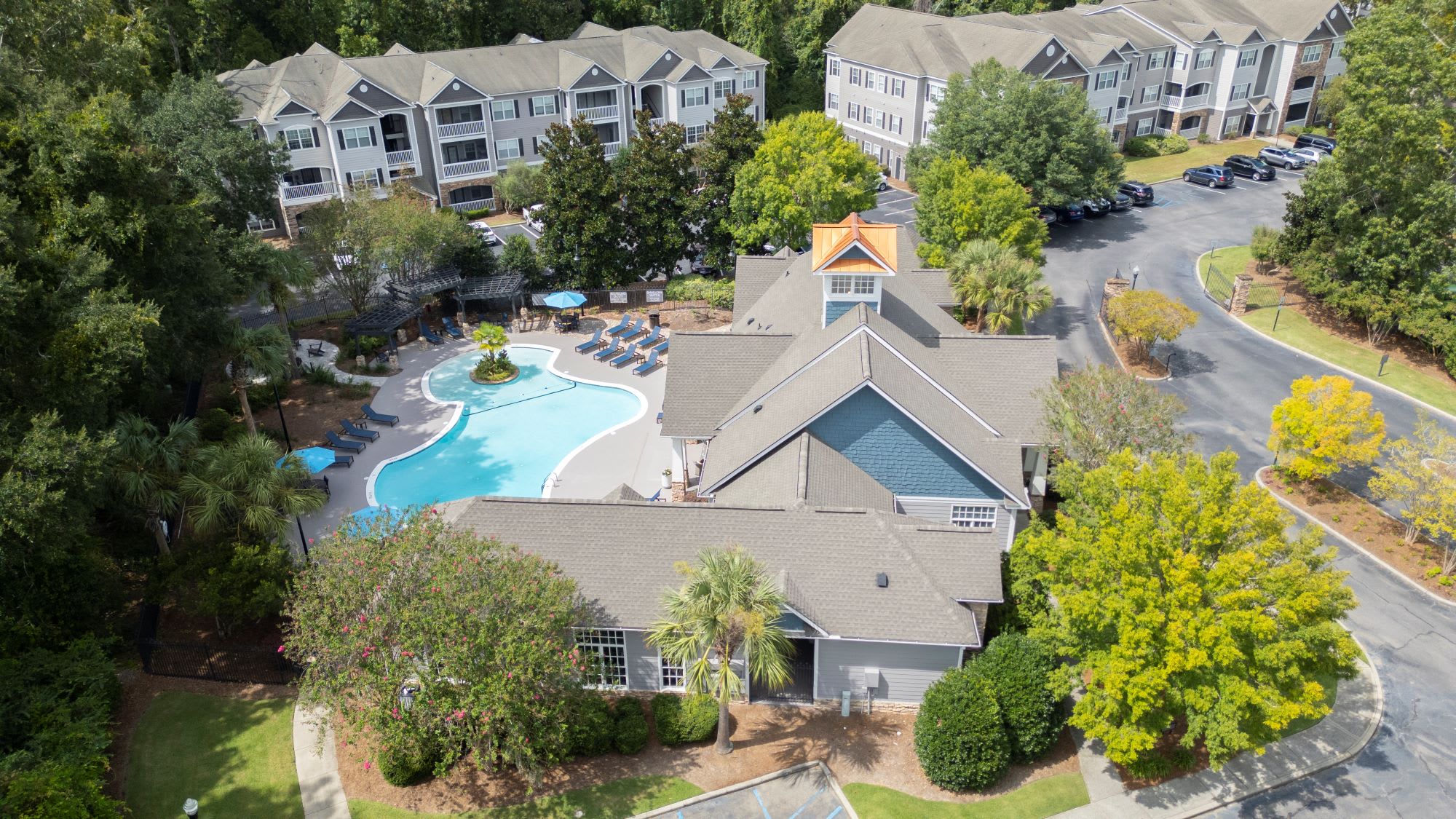 Legends at Charleston Park aerial pool and clubhouse - North Charleston, SC
