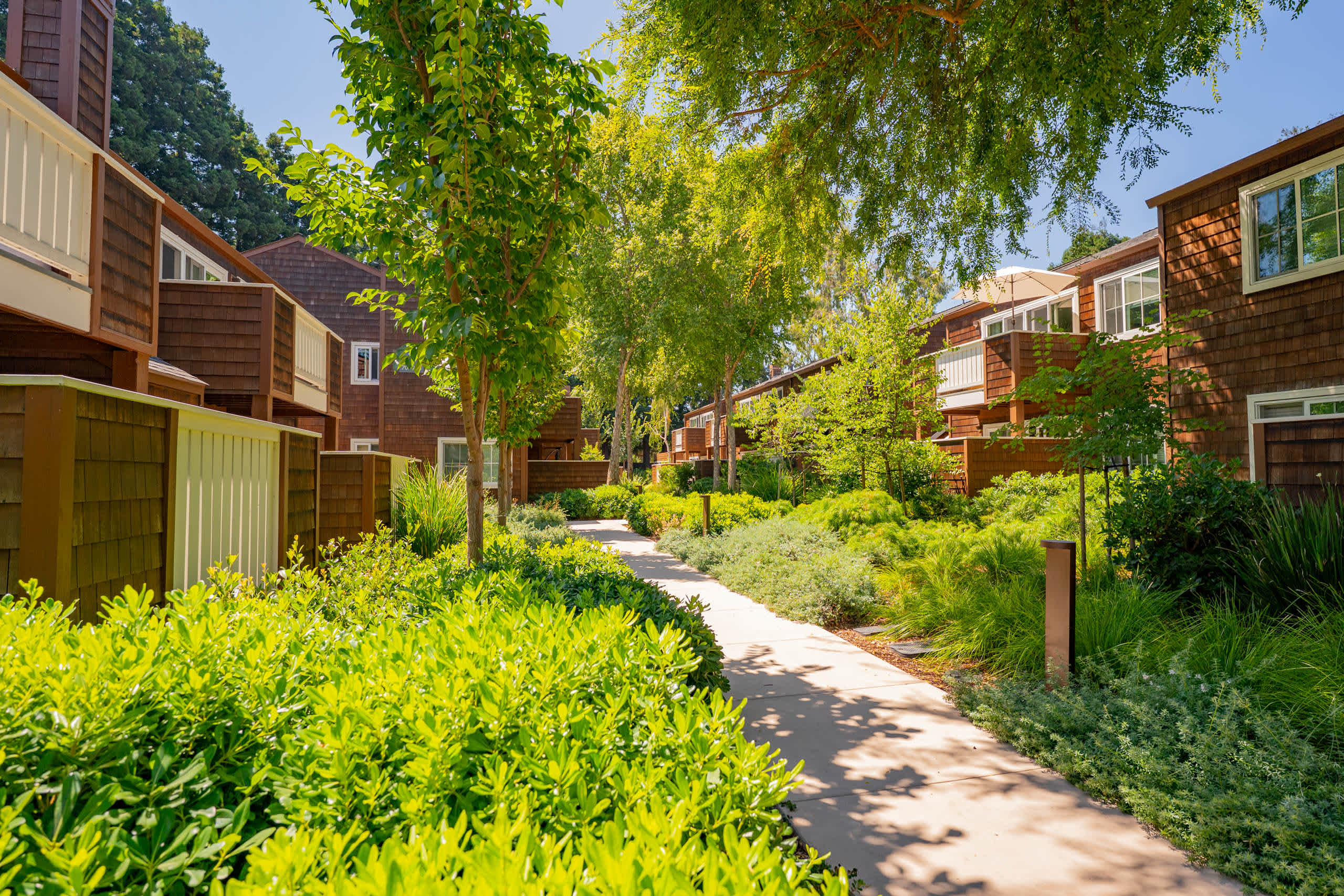 Peartree Apartments exterior community photo - Sunnyvale, CA